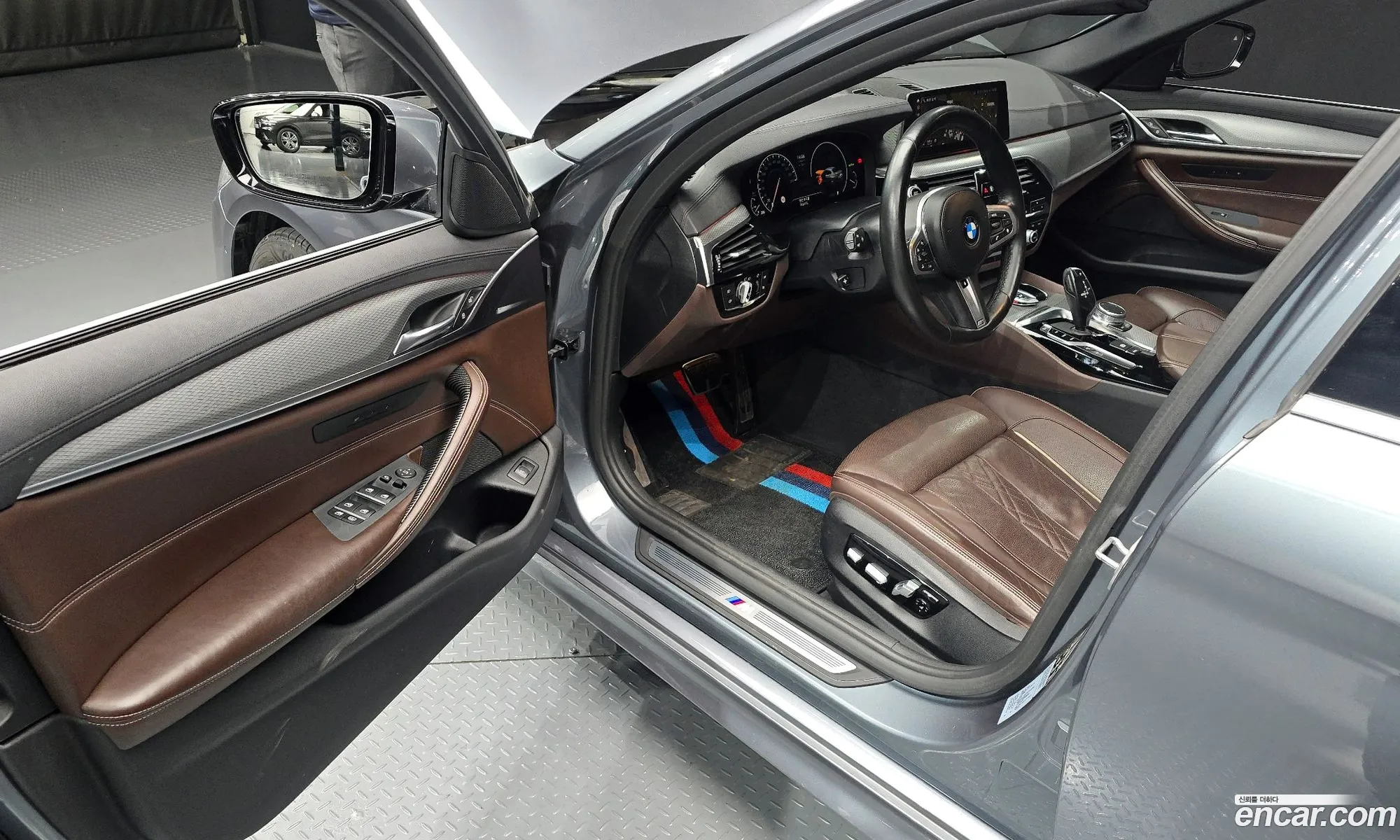 BMW 5 Series 2019 — 10