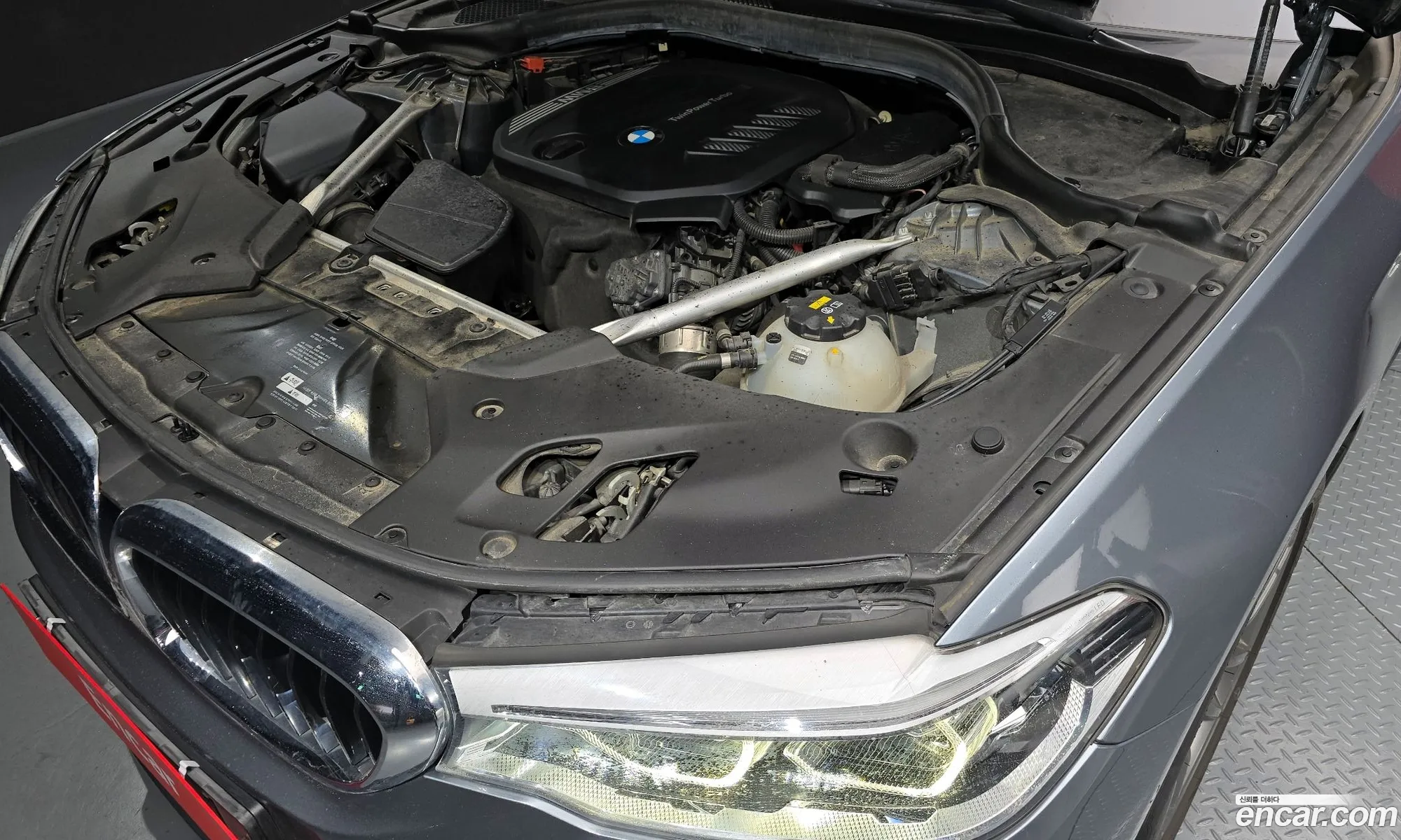 BMW 5 Series 2019 — 19