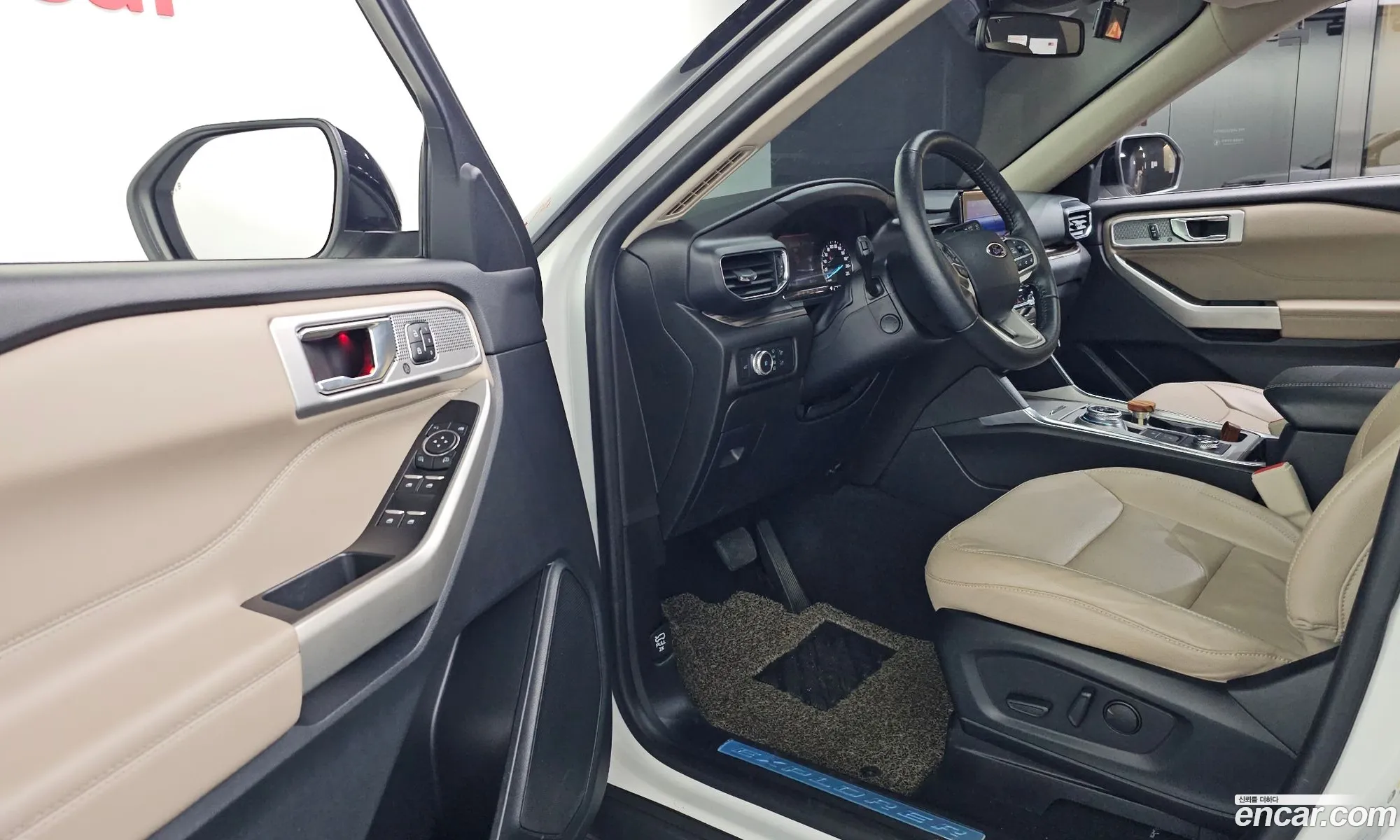 Ford Explorer 6th Gen 2022 1FMSK8FH111111111 — 6