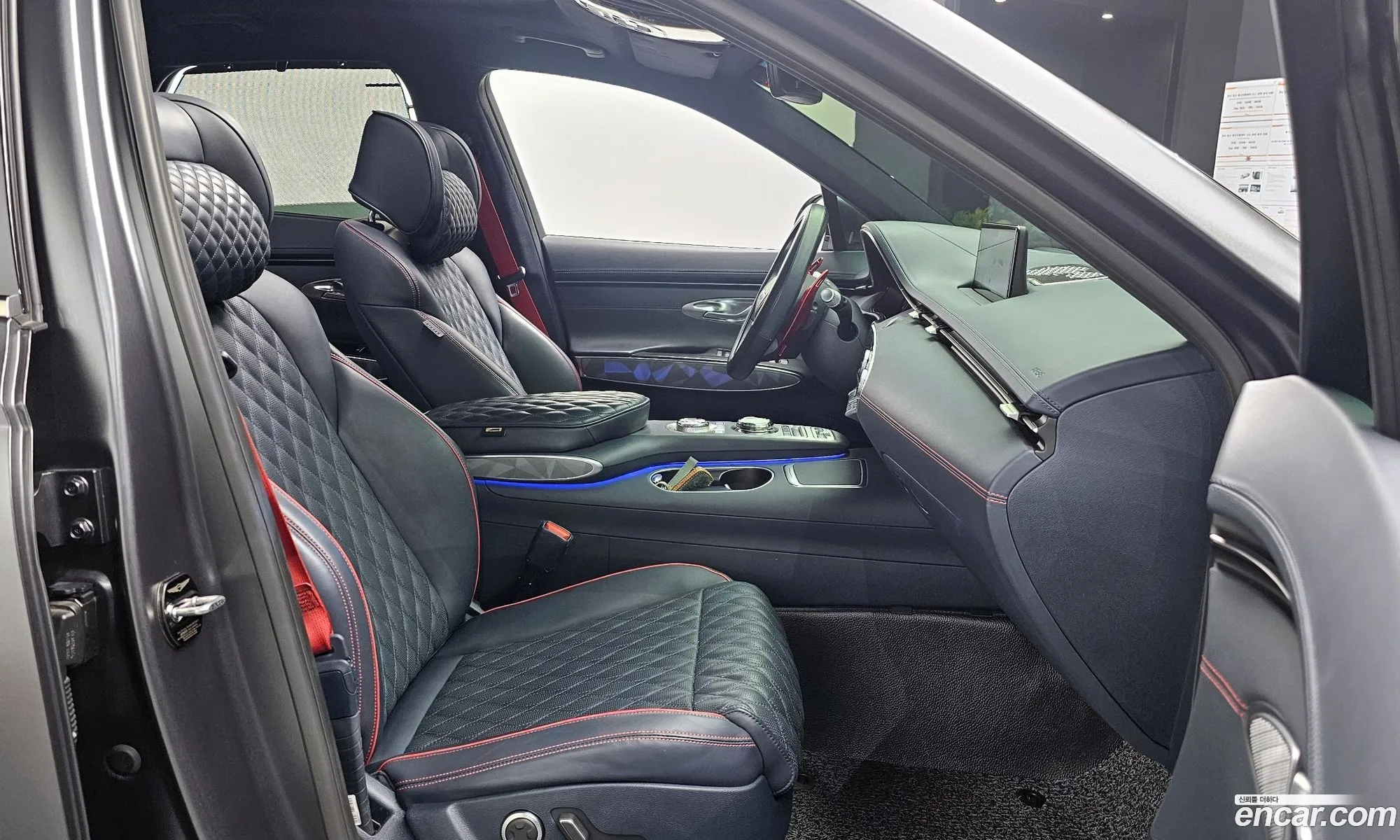Genesis GV70 2021 — 4