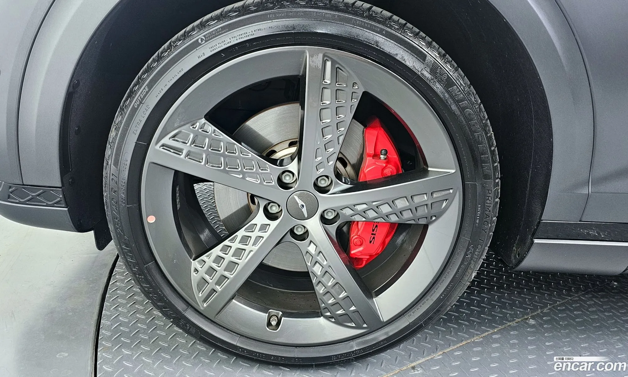 Genesis GV70 2021 — 16