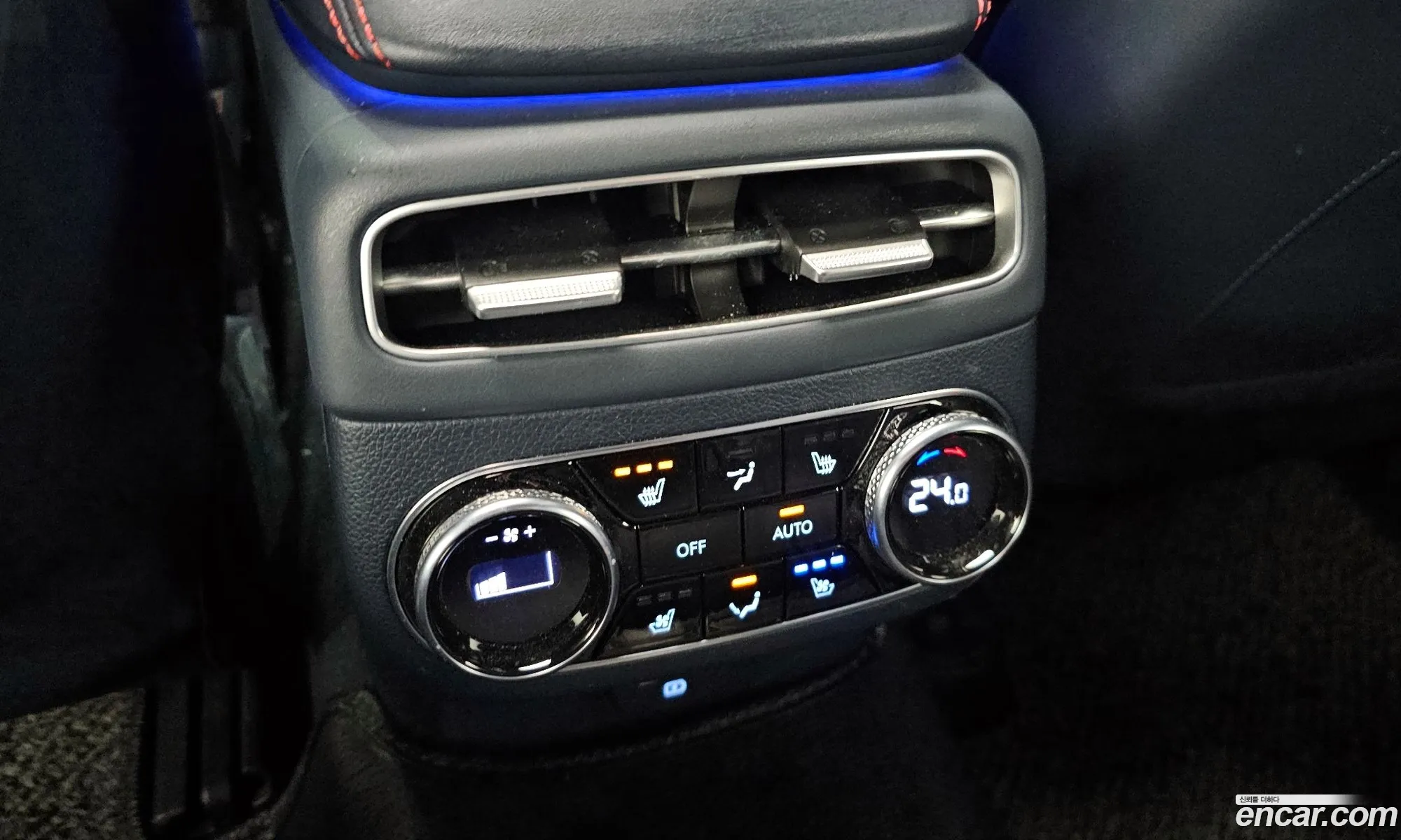 Genesis GV70 2021 — 17