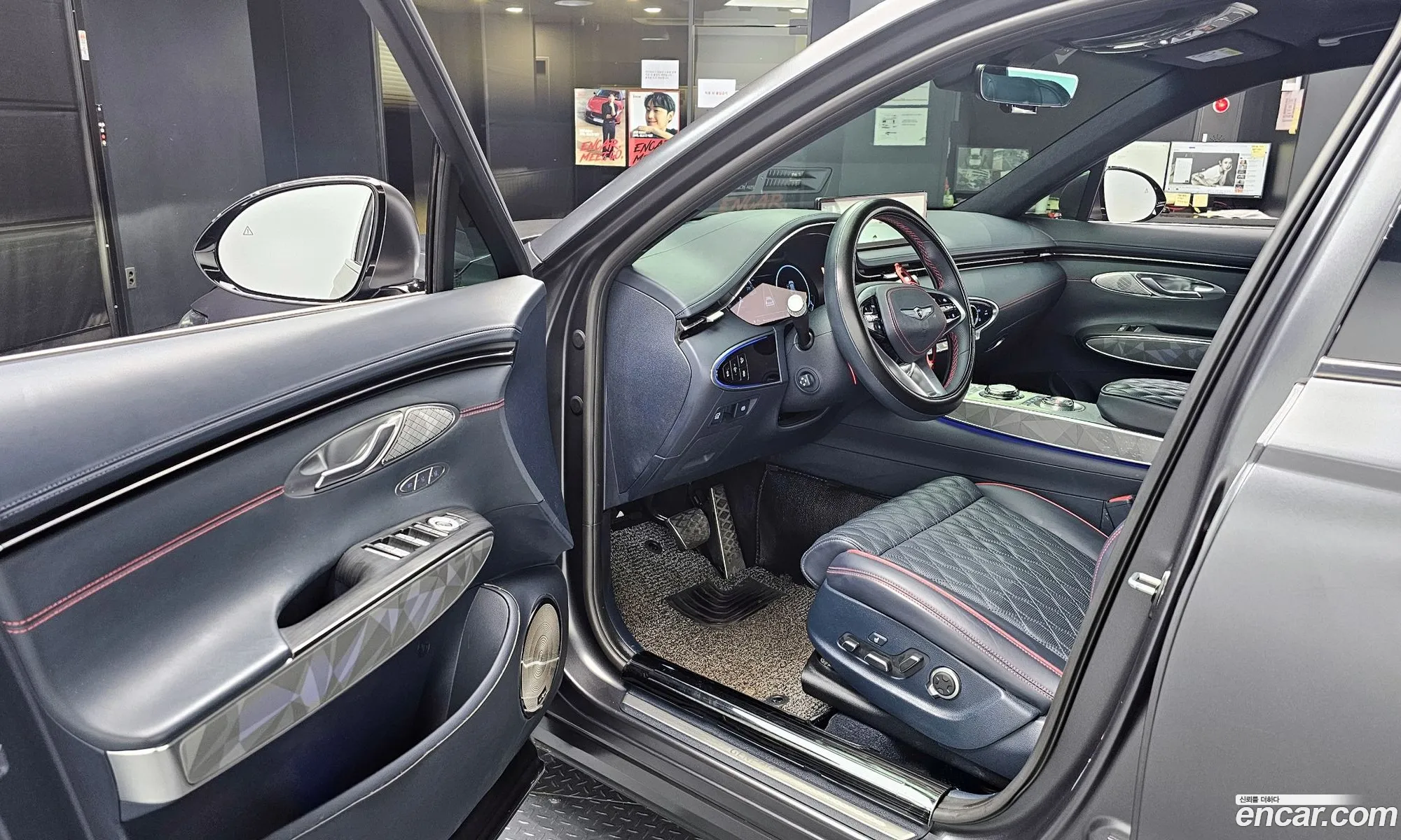 Genesis GV70 2021 — 15