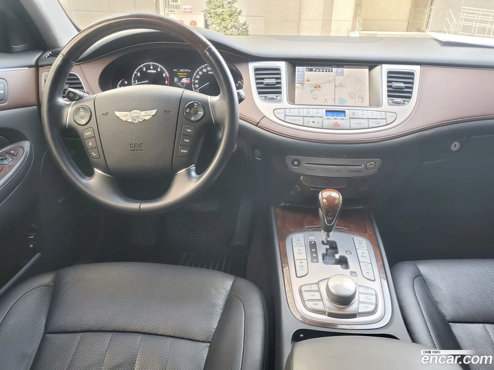 Hyundai Genesis 2010 — 4