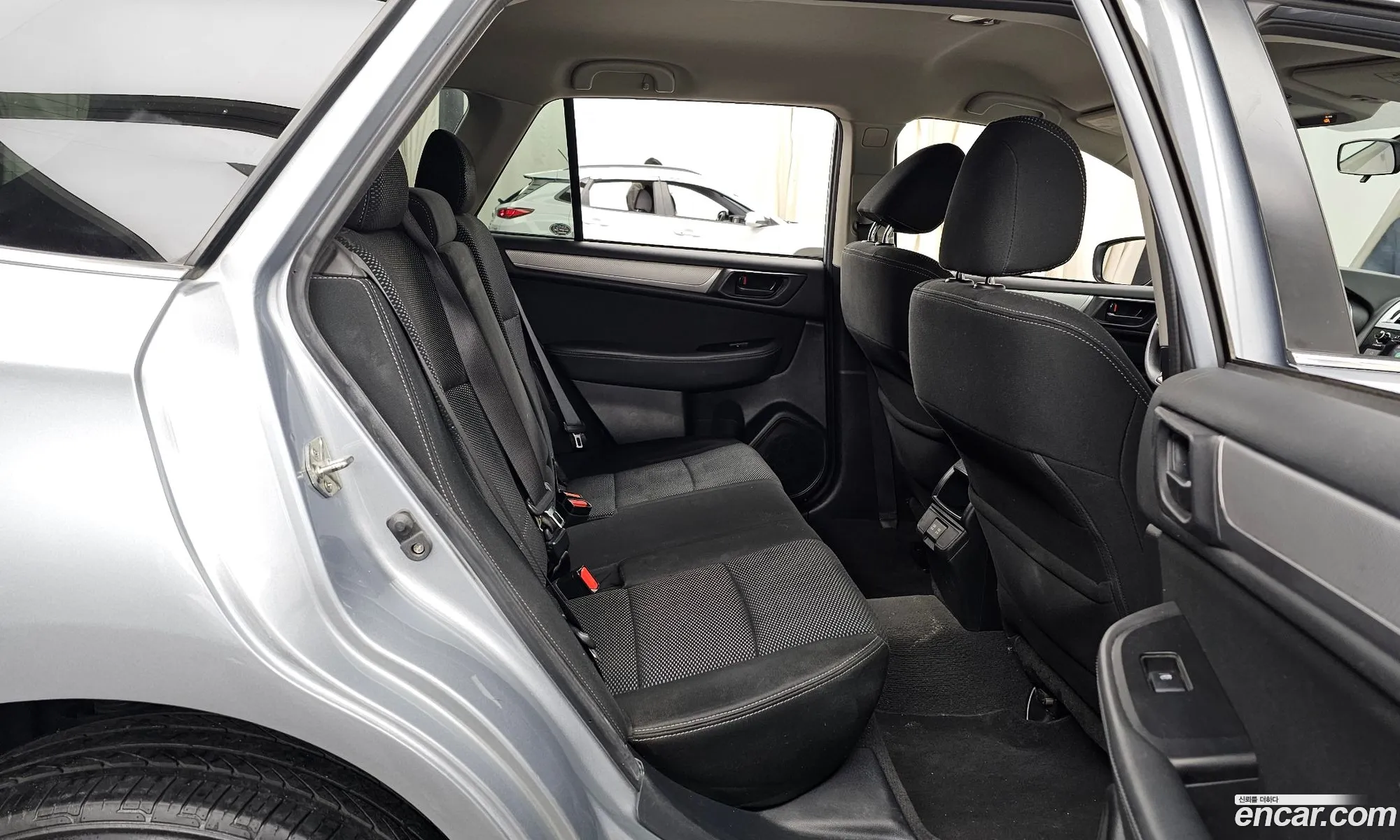 Subaru Outback 2019 4S4BSDAC5K3255727 — 7