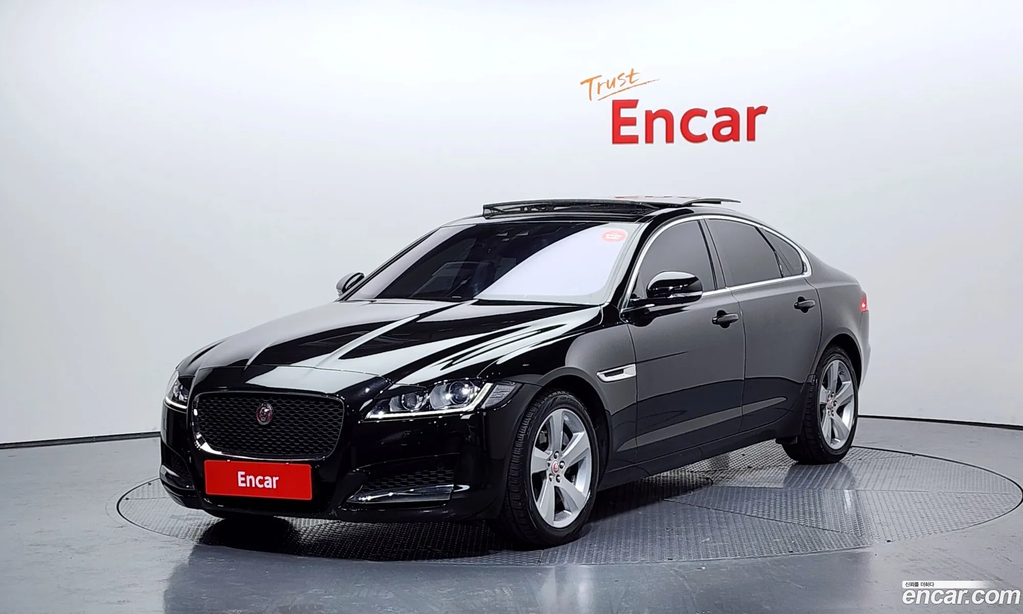 Jaguar XF 2017 SAJBB4BN7JCY61938 — 13