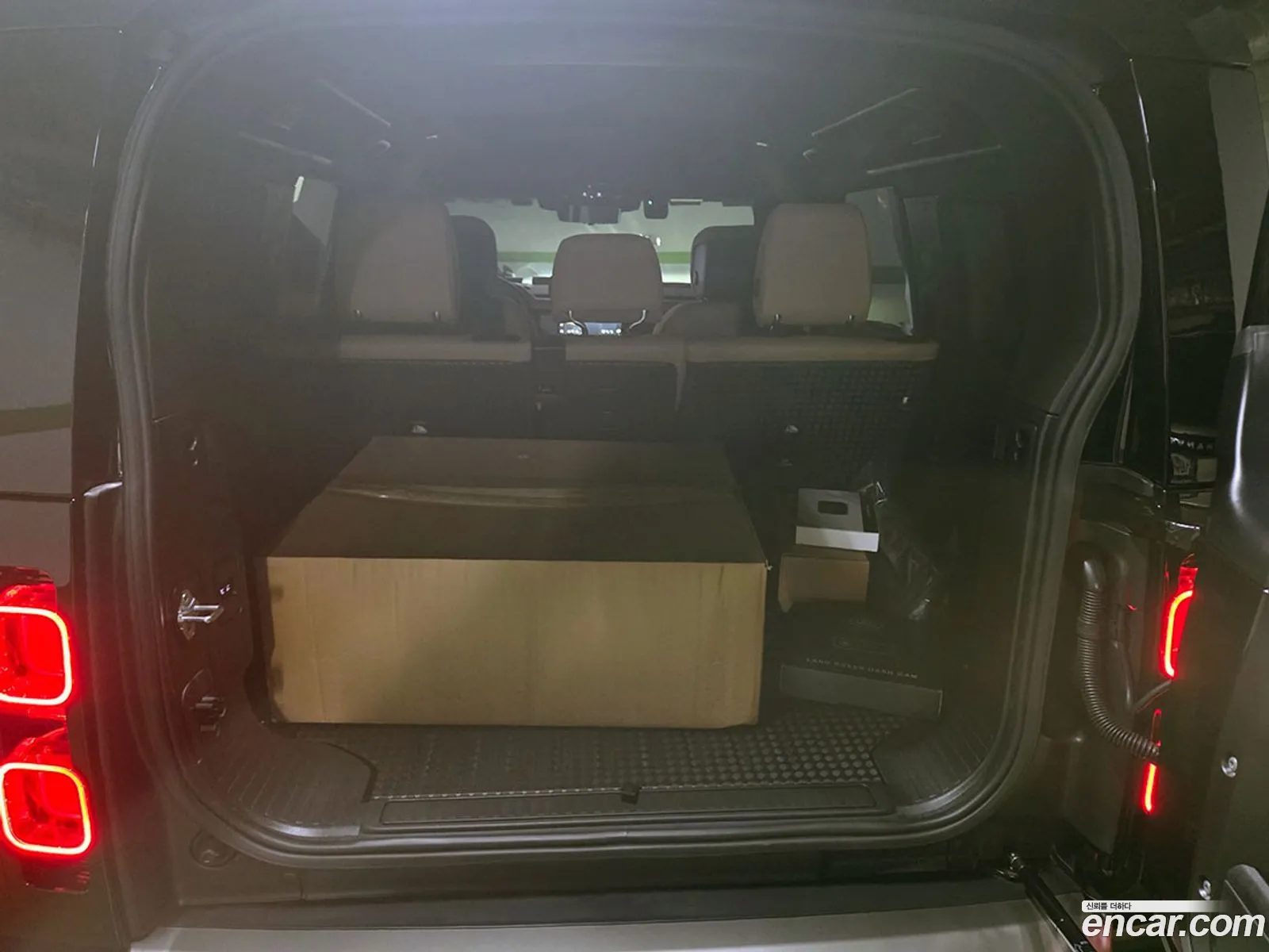 Land Rover Defender 2025 — 6