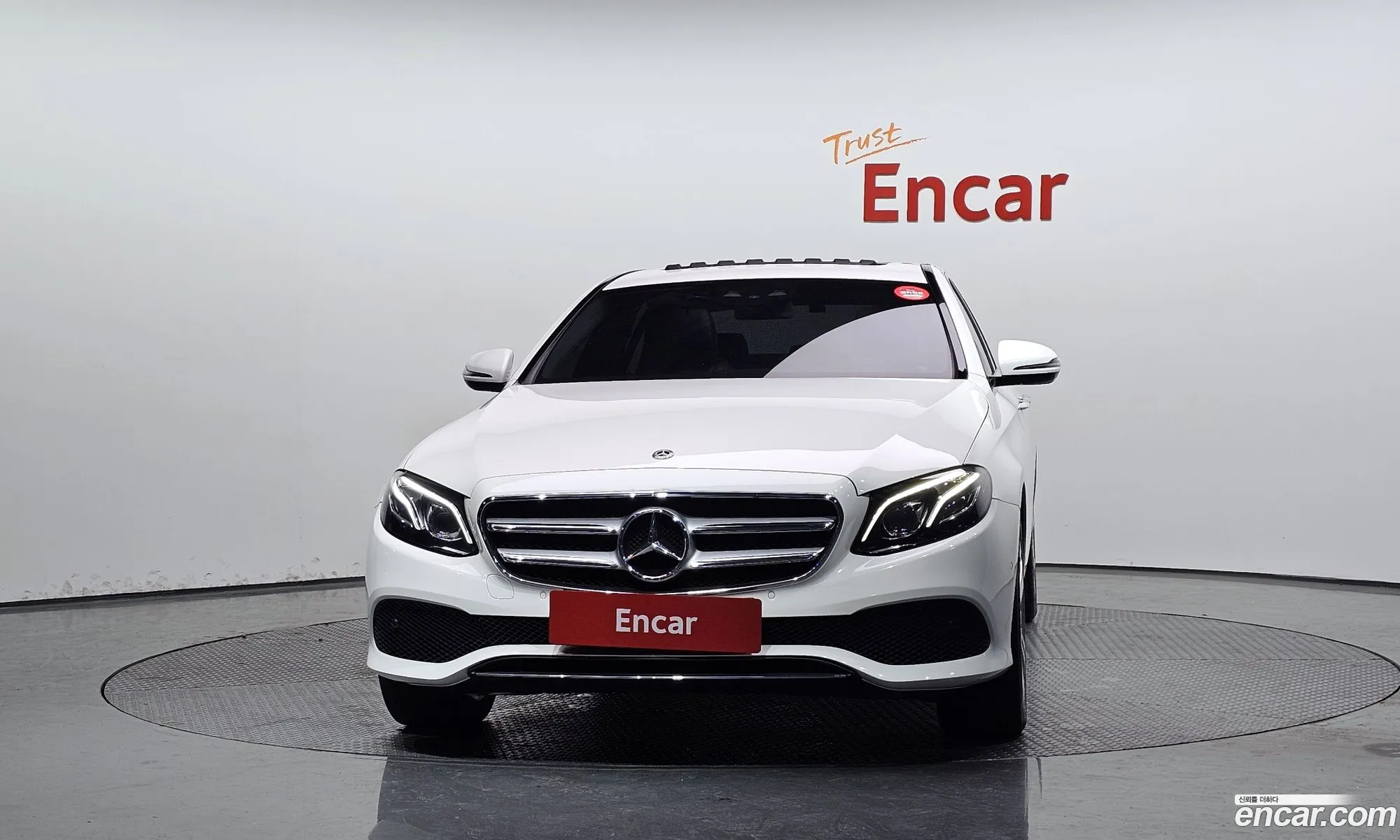 Mercedes-Benz E-Class W213 2018 WDDZF0FB2JA429401 — 5