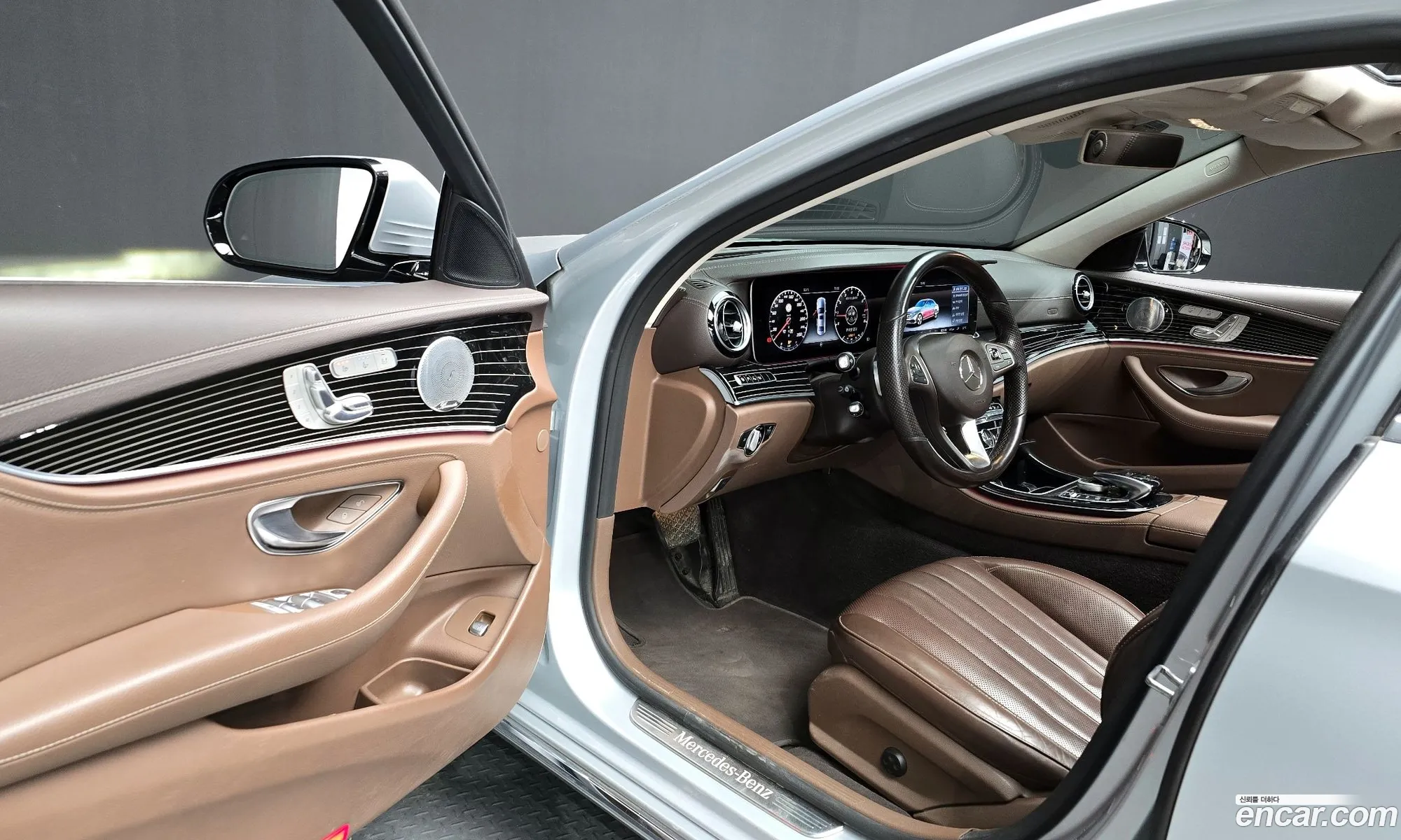 Mercedes-Benz E-Class W213 2017 — 4