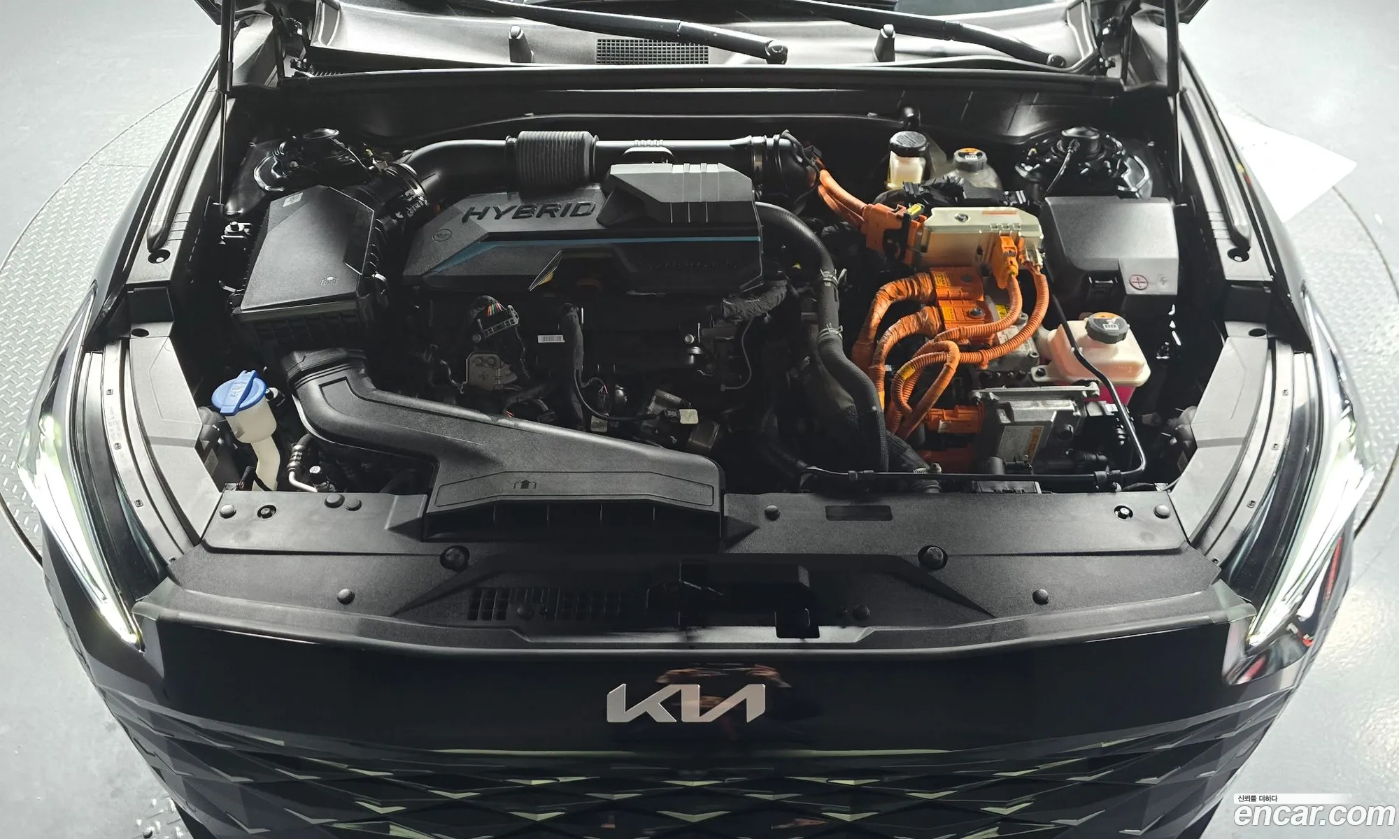Kia K8 Hybrid 2022 — 5