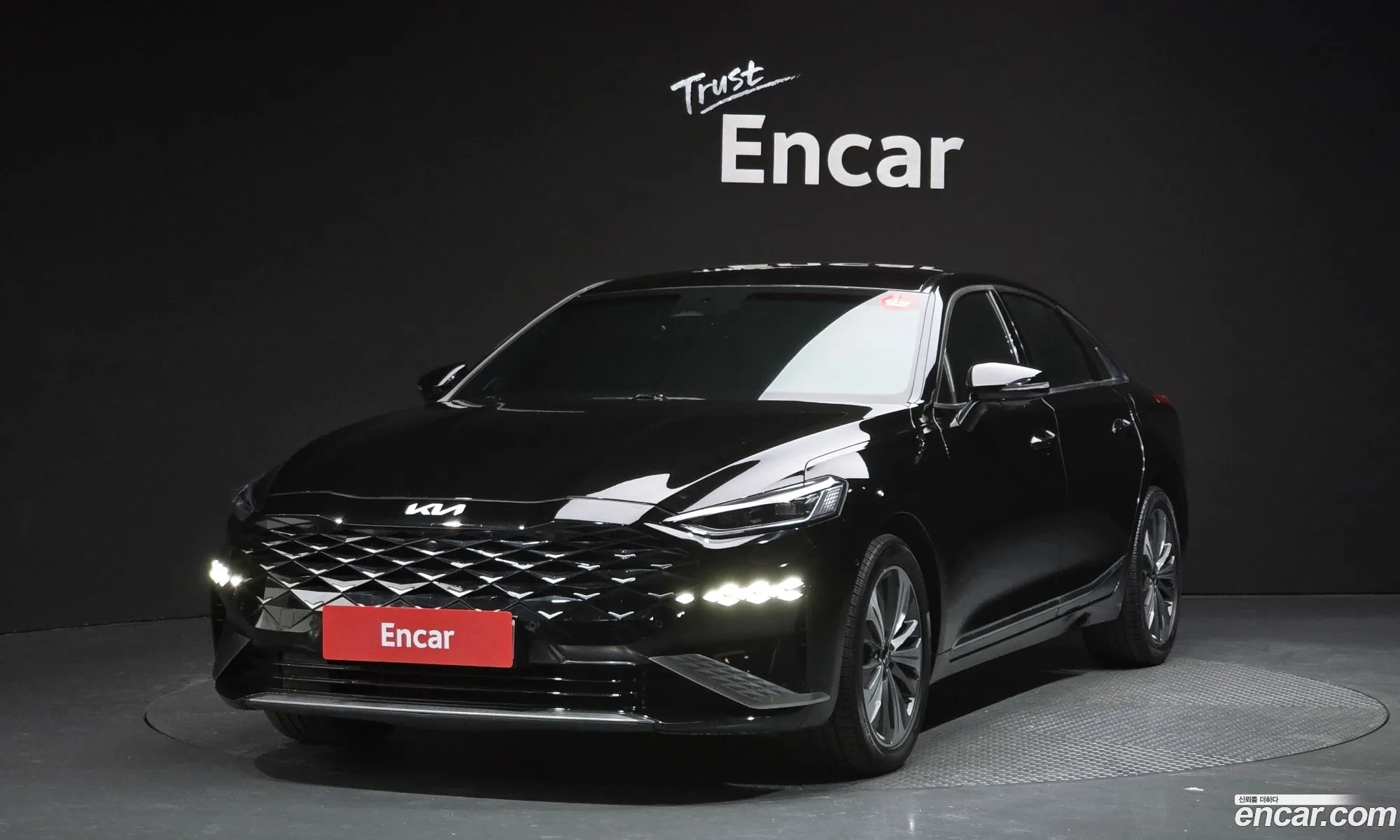 Kia K8 Hybrid 2022 — 16