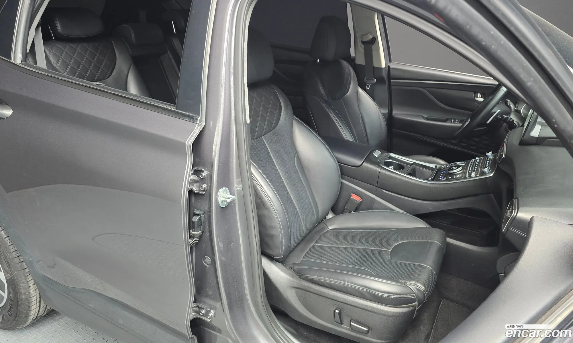 Hyundai Santa Fe 2022 — 4