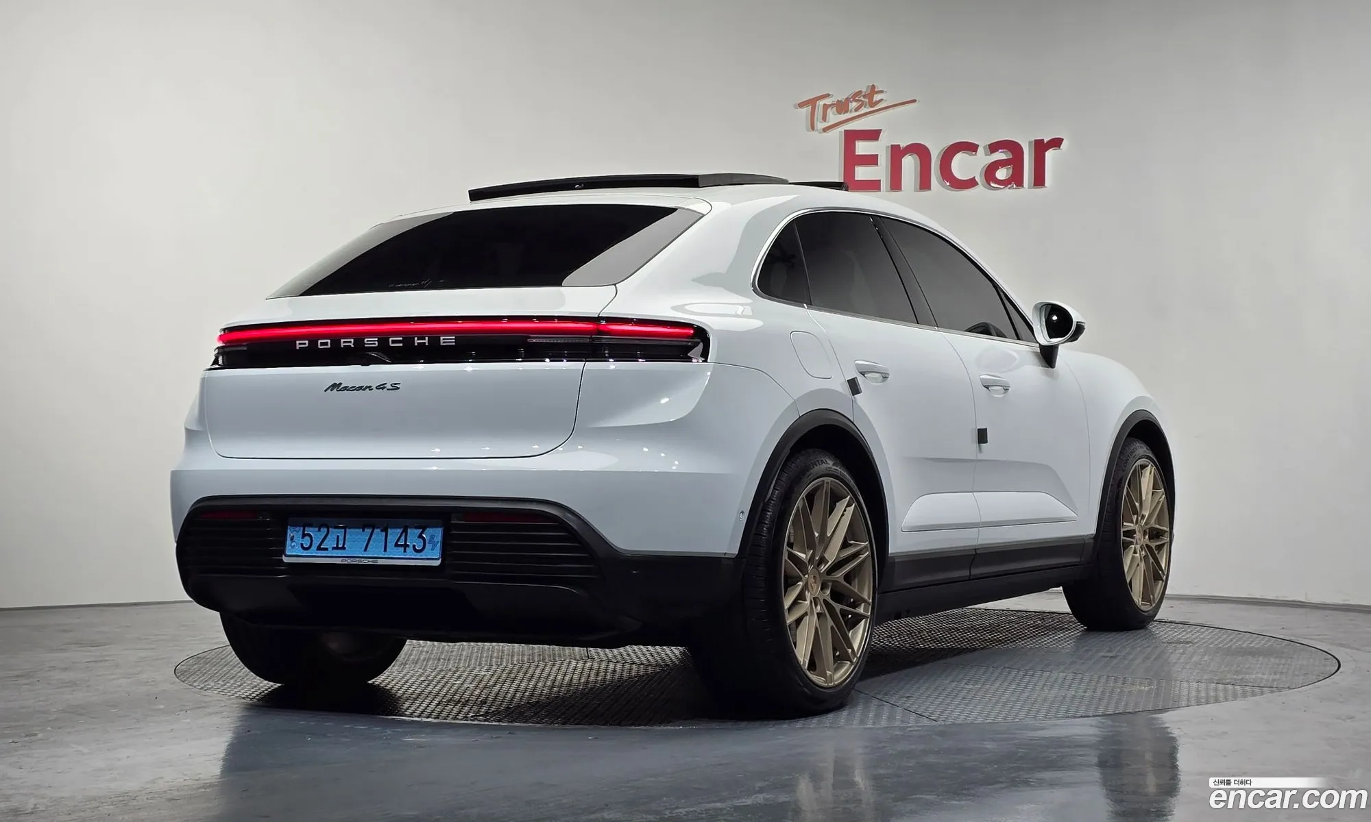 Porsche Macan EV 2025 WP1AB2XA9SL151795 — 15
