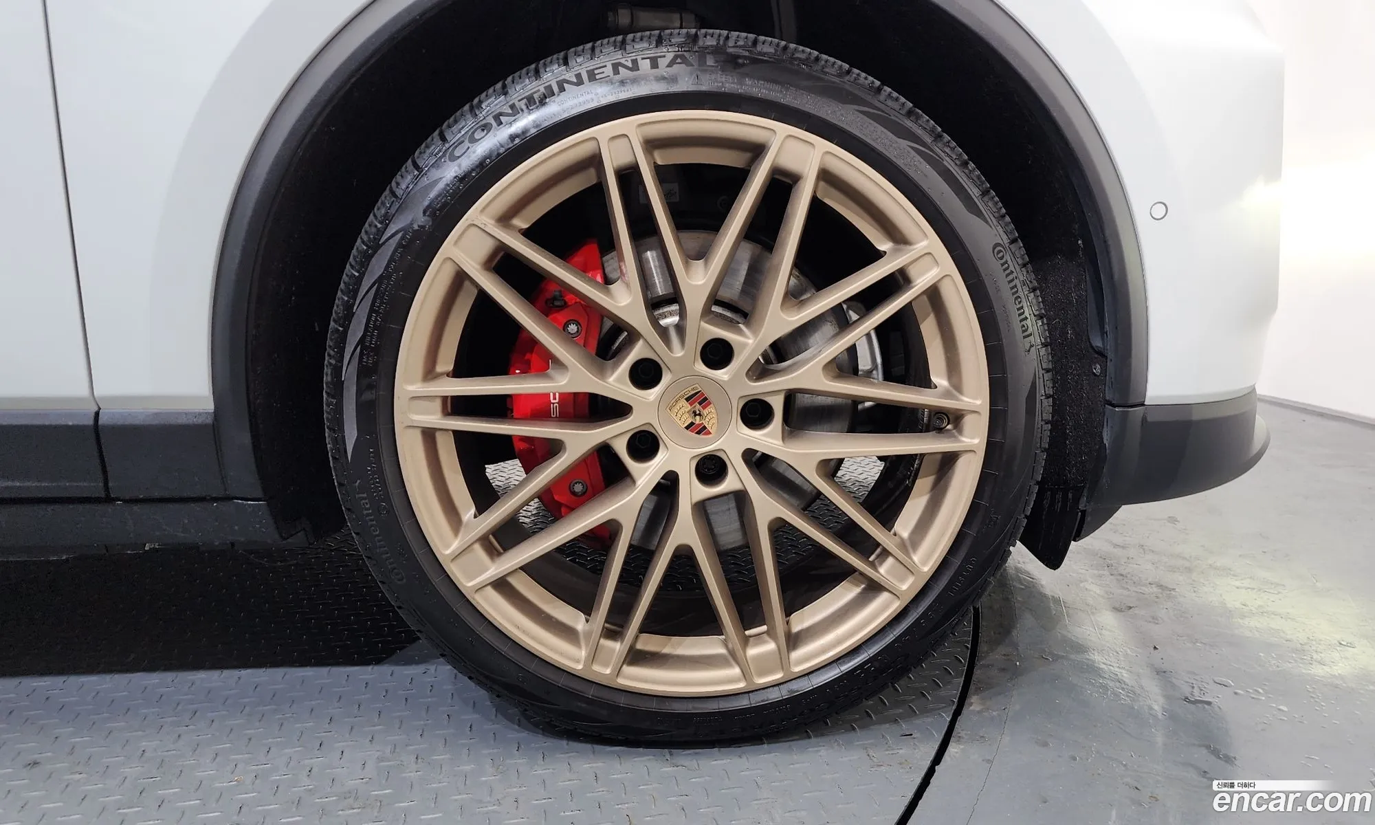Porsche Macan EV 2025 WP1AB2XA9SL151795 — 17