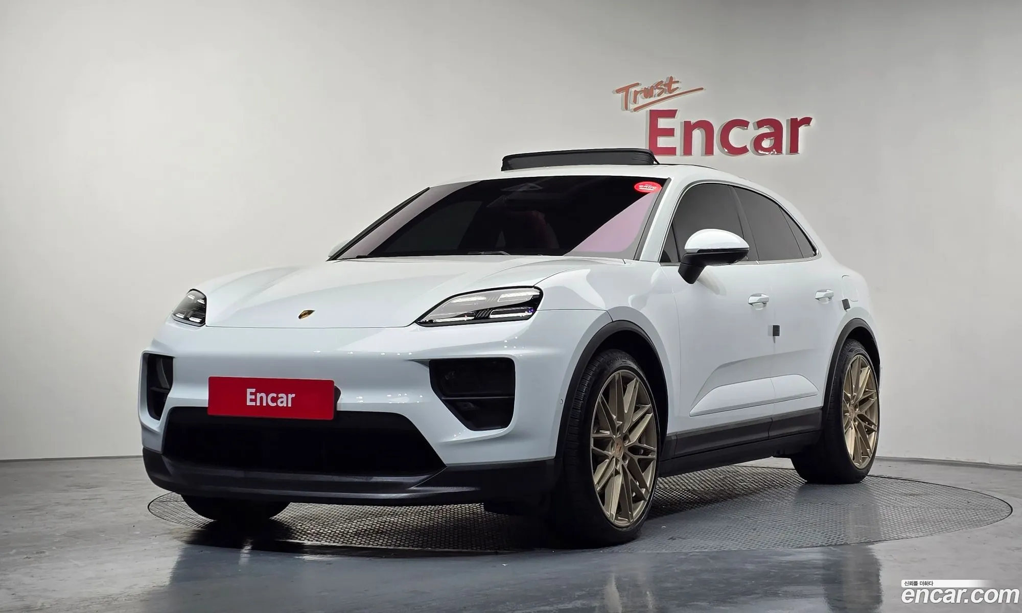 Porsche Macan EV 2025 WP1AB2XA9SL151795 — 3