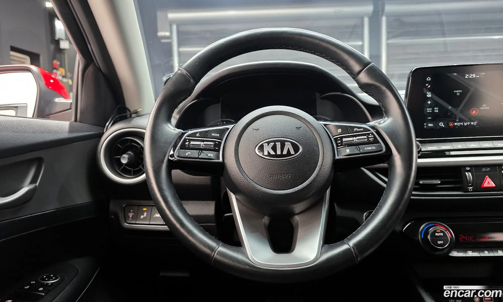 Kia K3 2018 — 14
