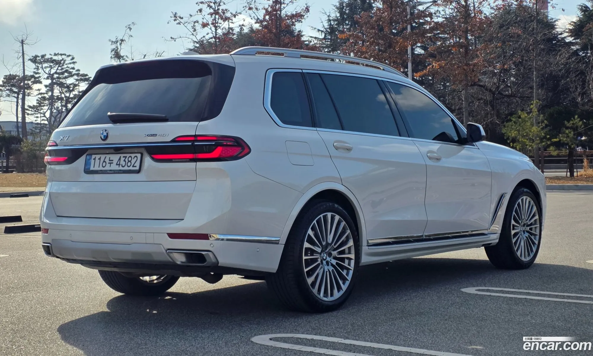 BMW X7 2025 — 7