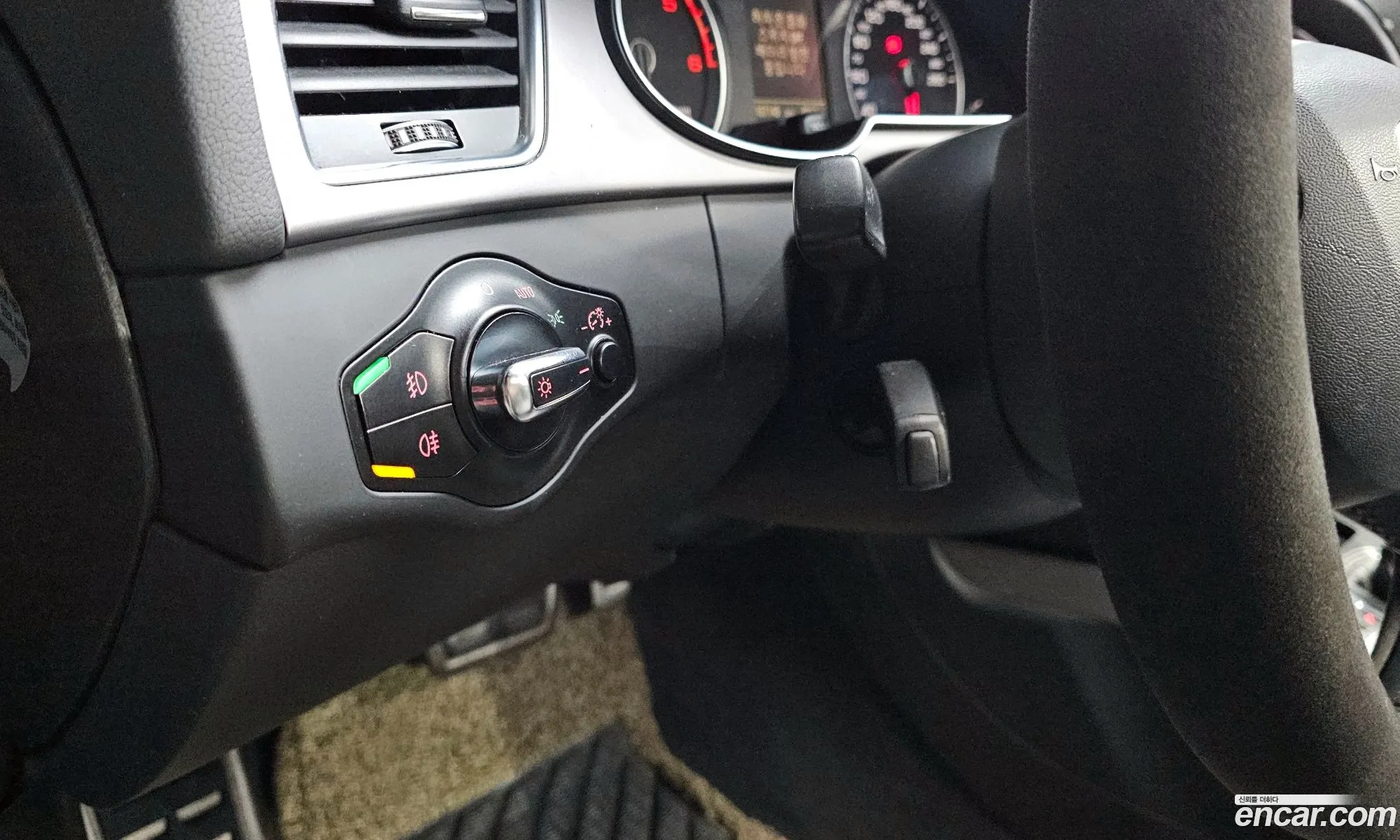 Audi A4 2013 — 2