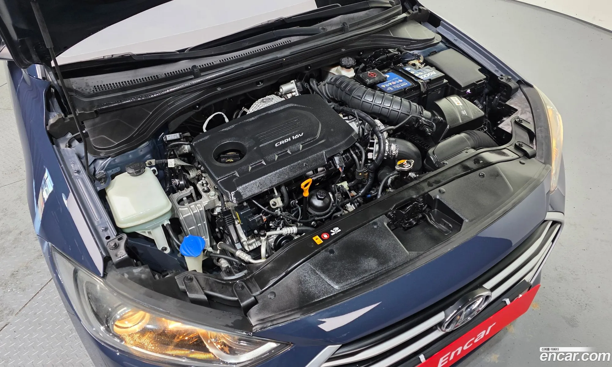 Hyundai Elantra AD 2015 — 6