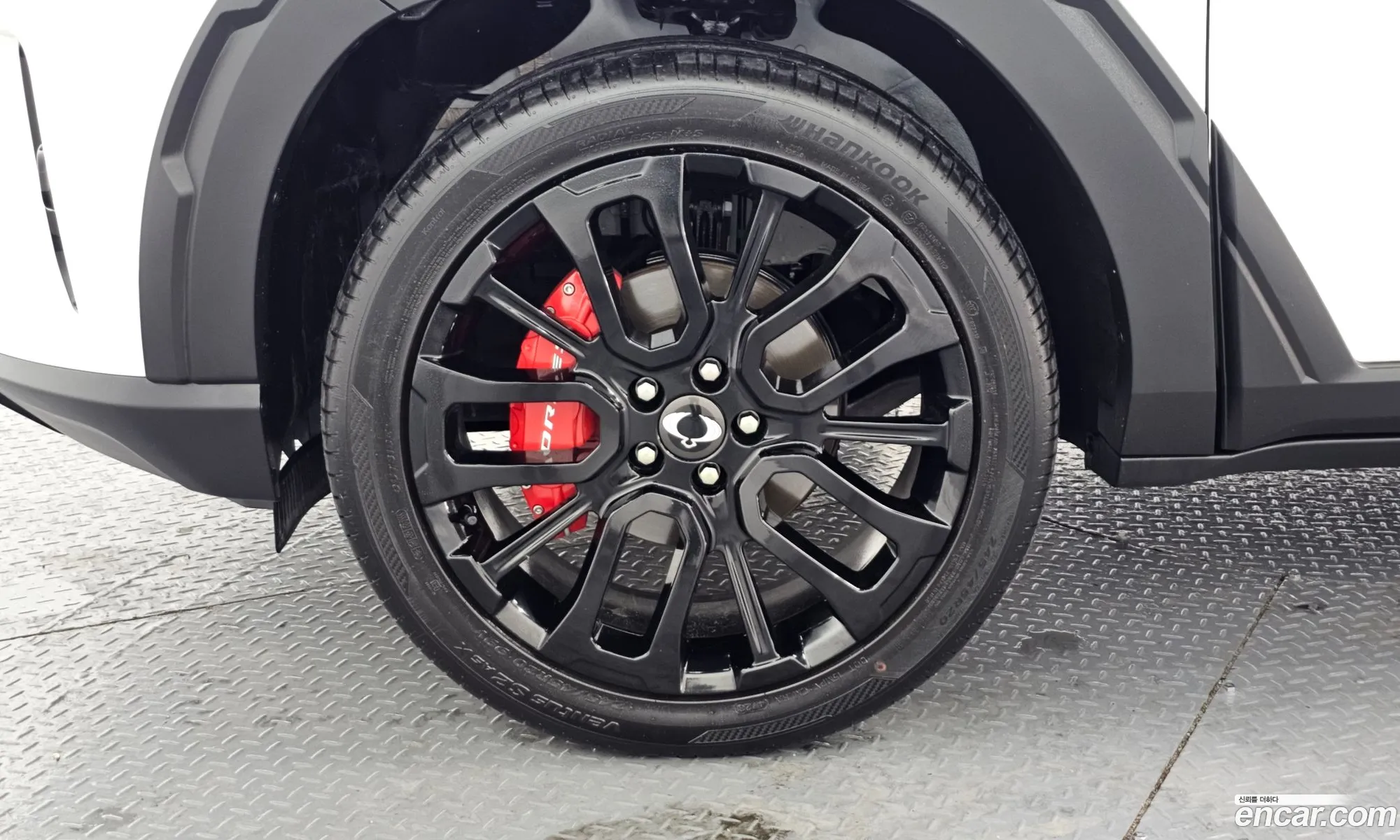 KG Mobility (SsangYong) Torres 2024 — 11