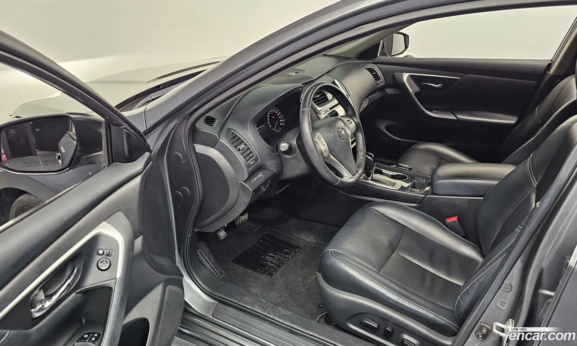 Nissan Altima 2018 — 4