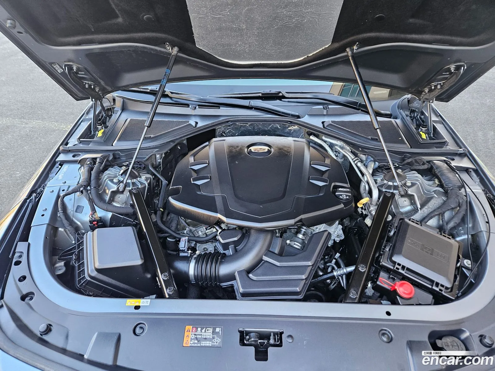 Cadillac CT6 2019 — 16