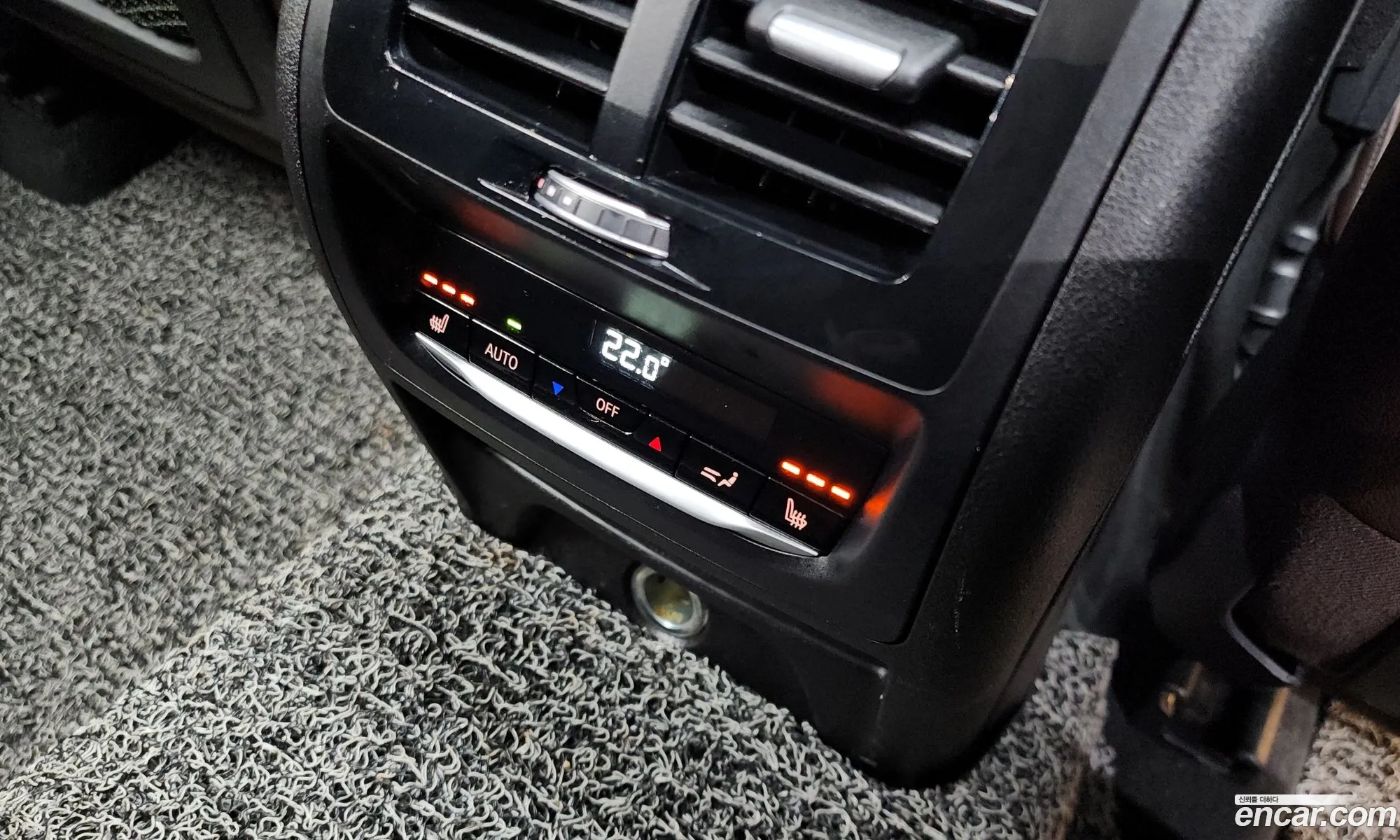 BMW X3 2019 WBAUZ3107KLT05288 — 17