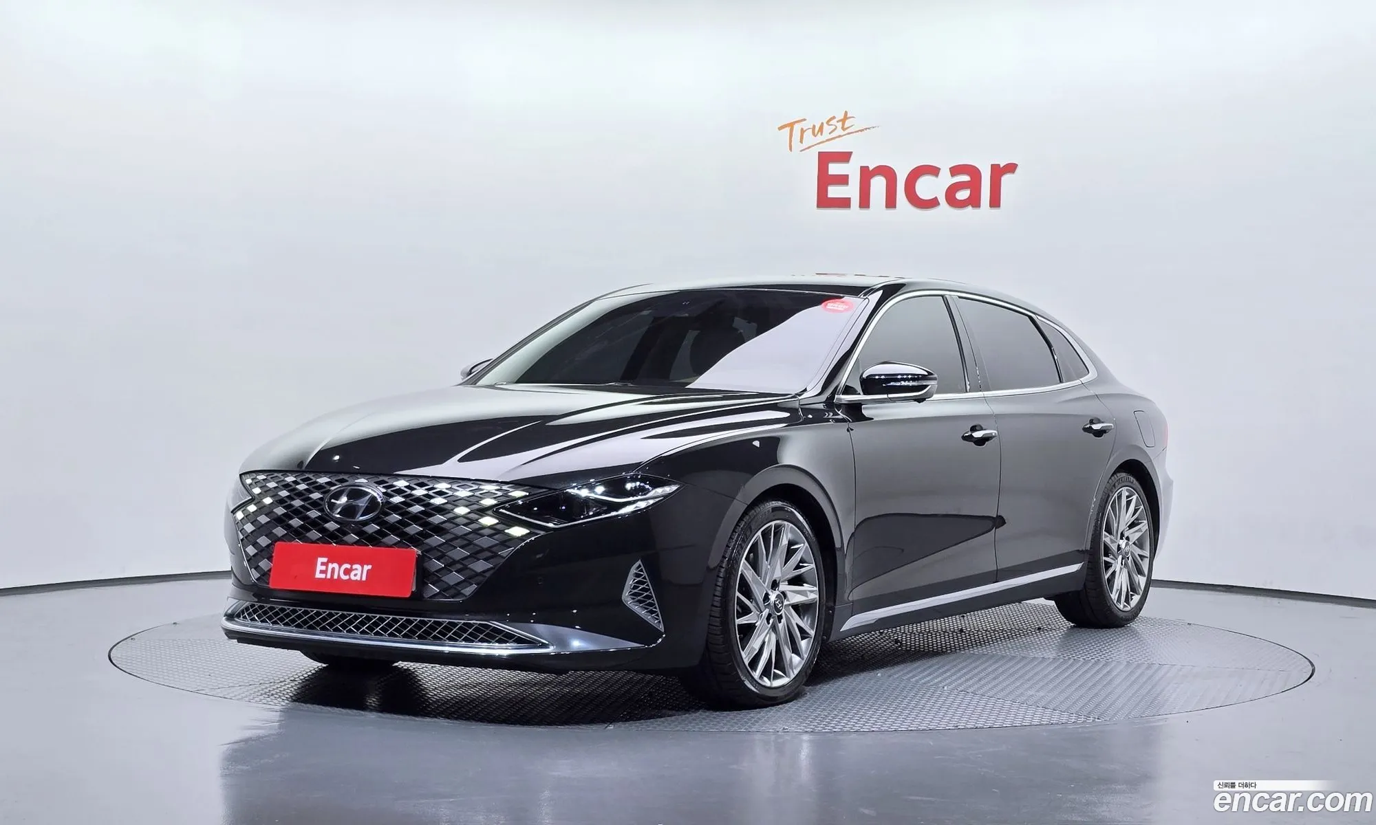 Hyundai Grandeur IG 2020 — 18