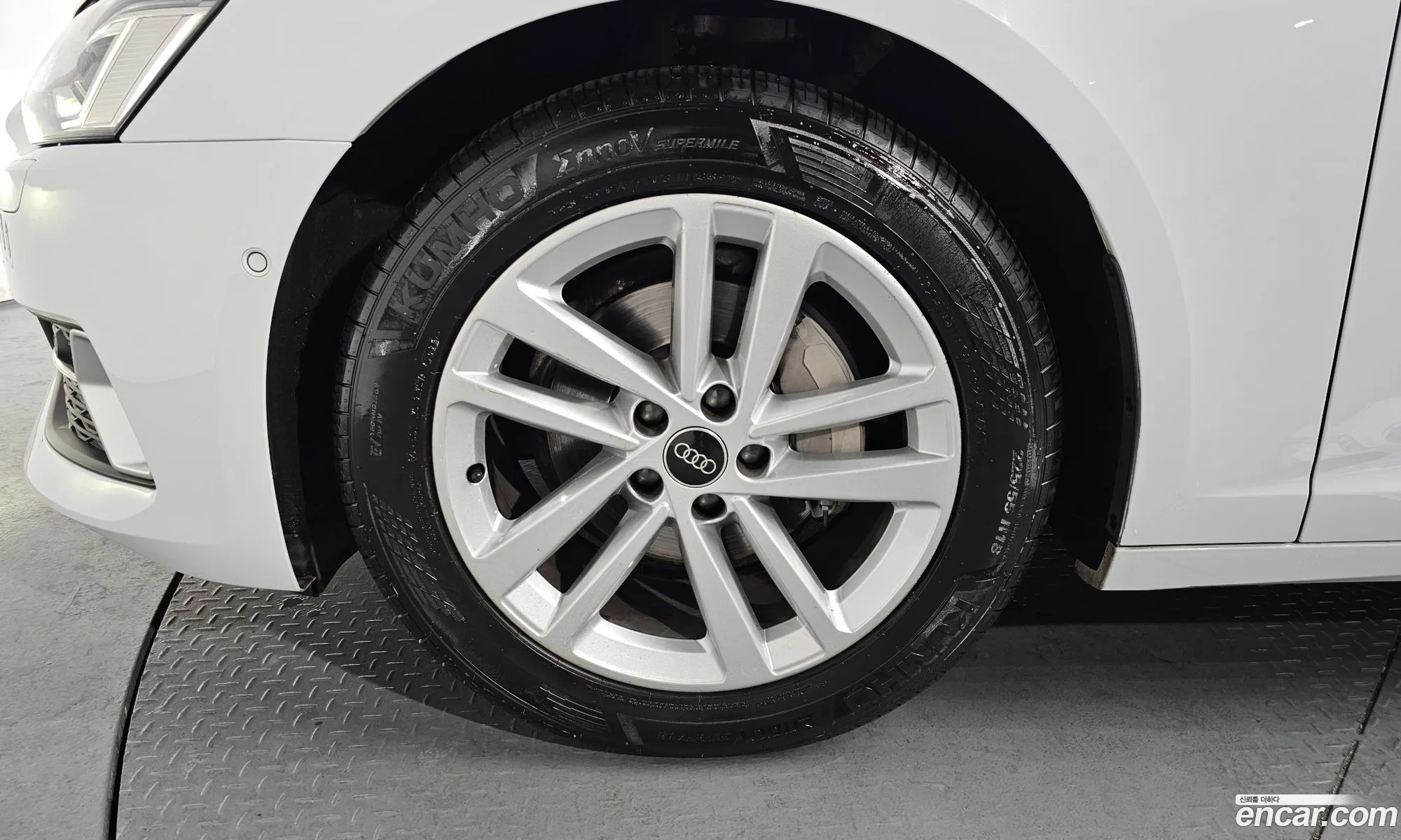 Audi A6 2022 WAUZZZF29NN041356 — 5