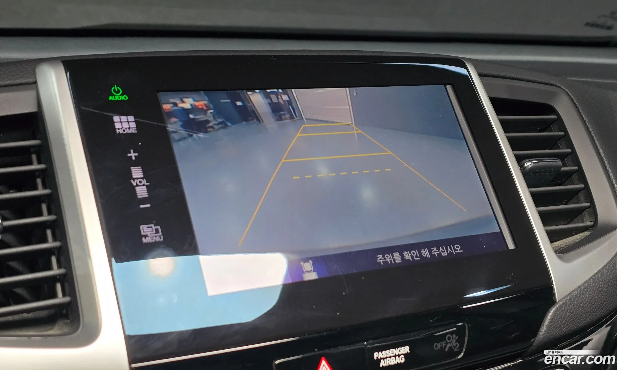 Honda Pilot 2016 5FNYF6850GB201136 — 10