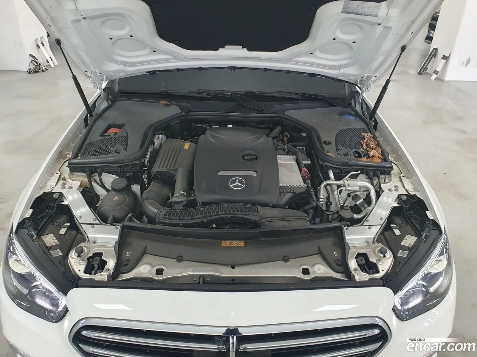 Mercedes-Benz E-Class W213 2023 — 10