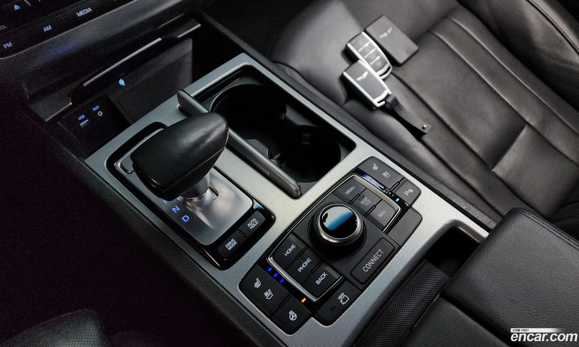 Genesis G80 2018 KMHGN41EDJU278951 — 8