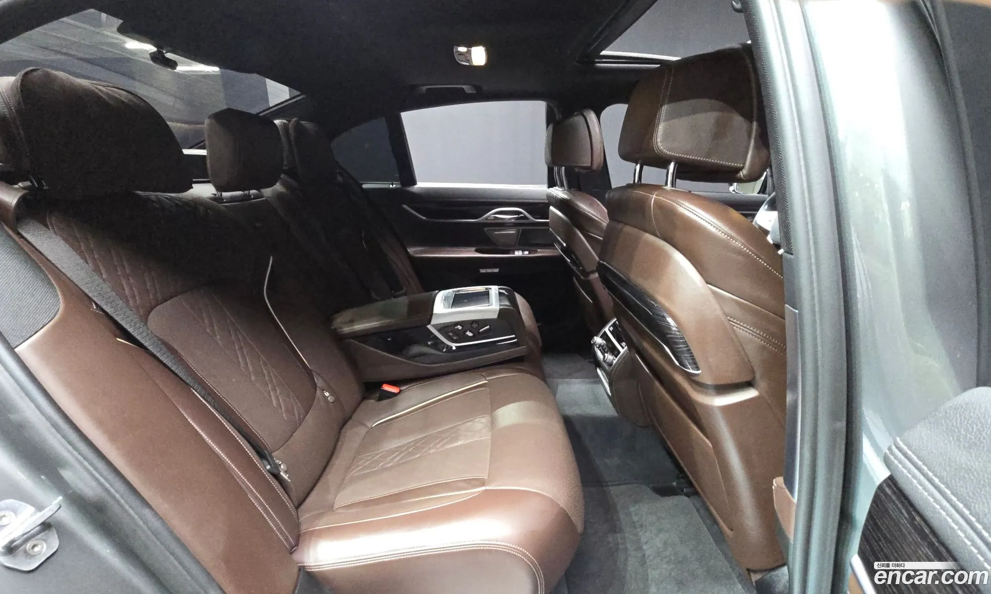 BMW 7 Series 2017 — 17