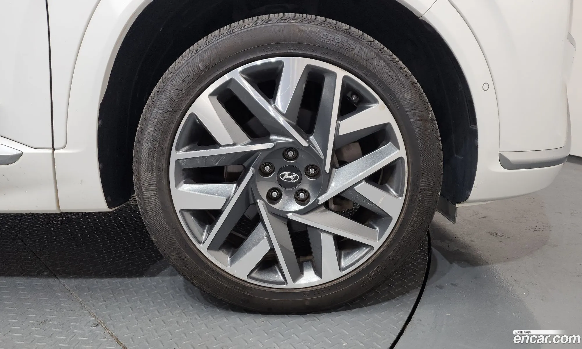 Hyundai Santa Fe 2020 — 13
