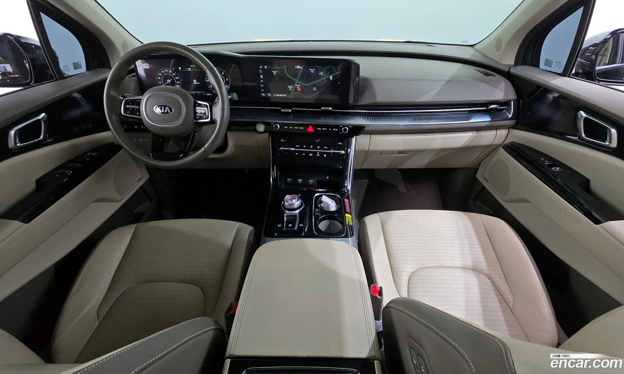 Kia Carnival 2021 — 19