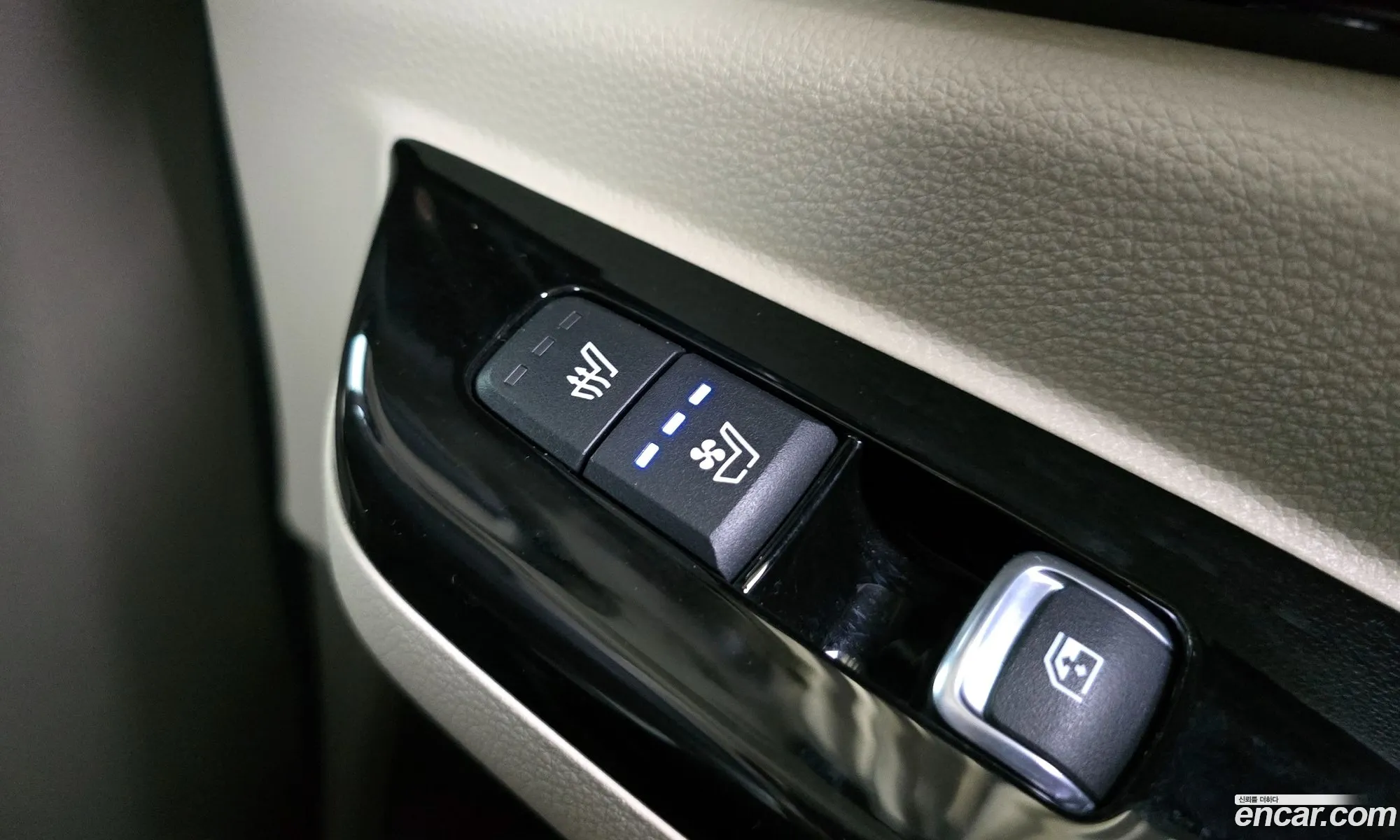 Kia Carnival 2021 — 3