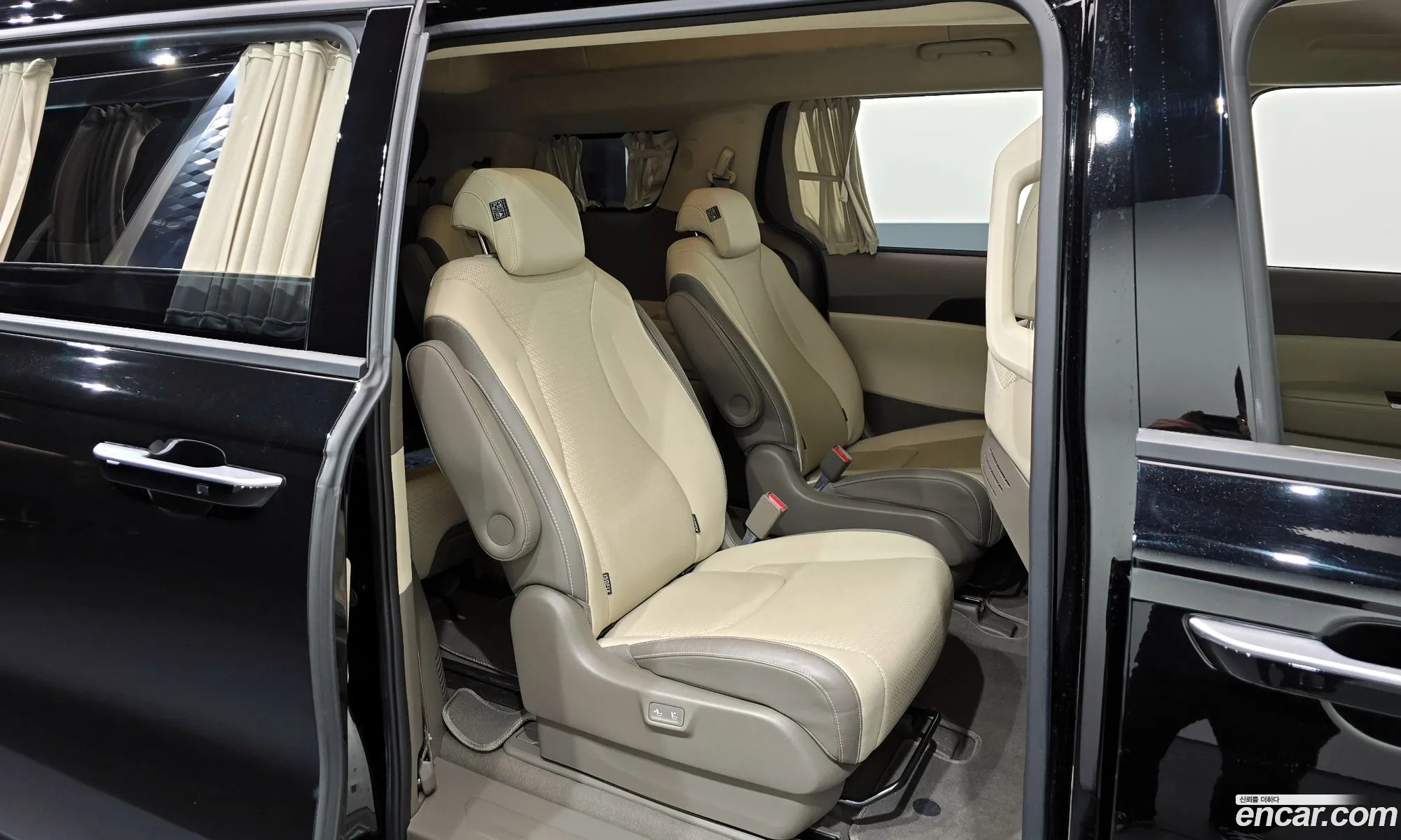 Kia Carnival 2021 — 13