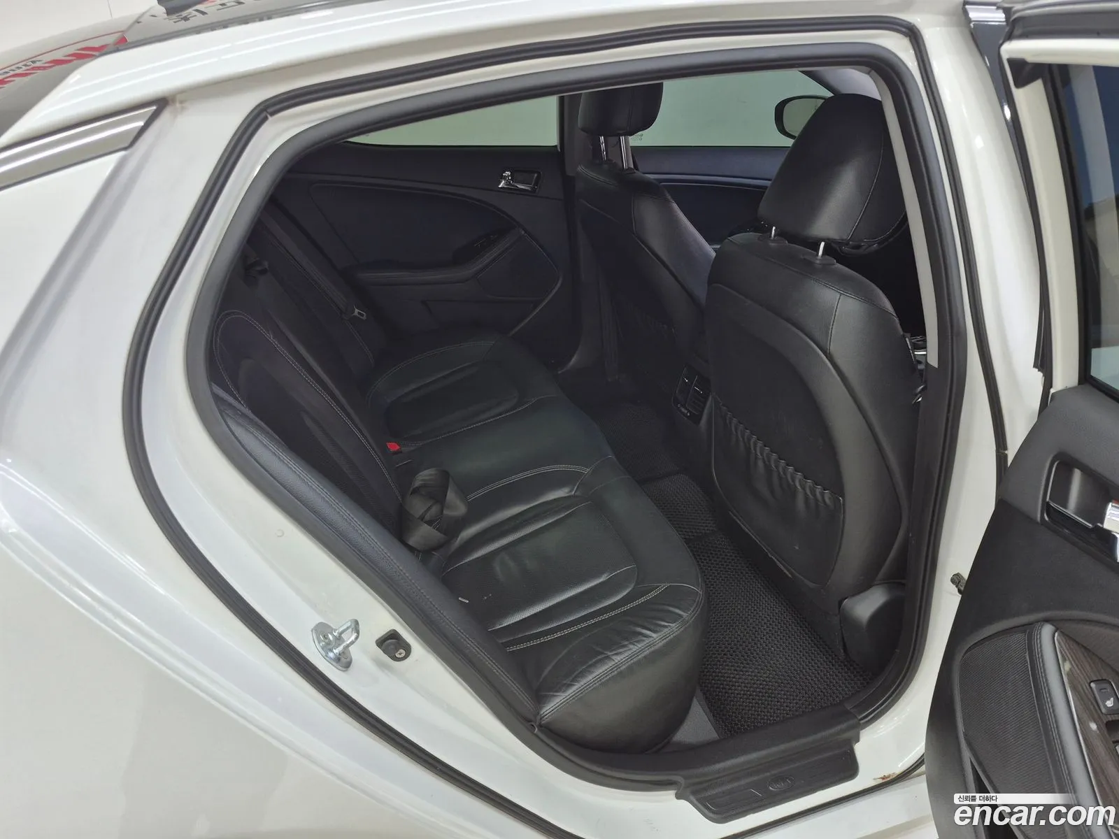 Kia K5 2010 — 9