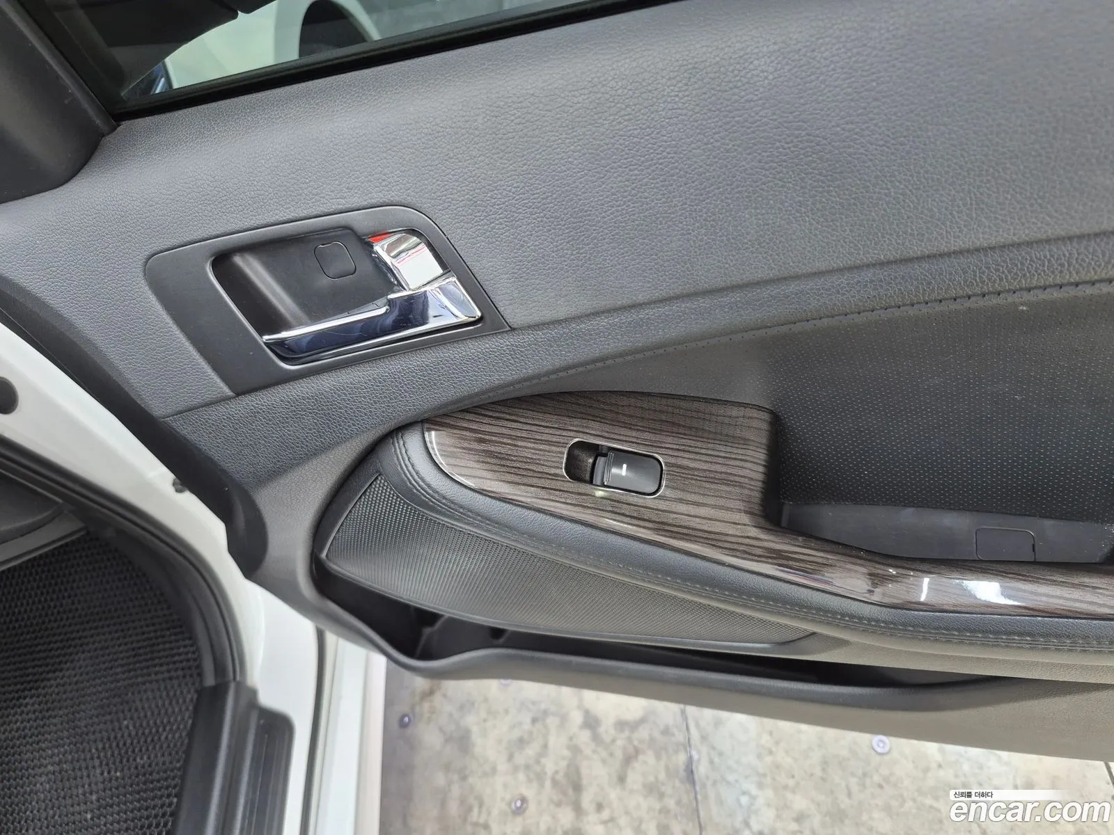 Kia K5 2010 — 3