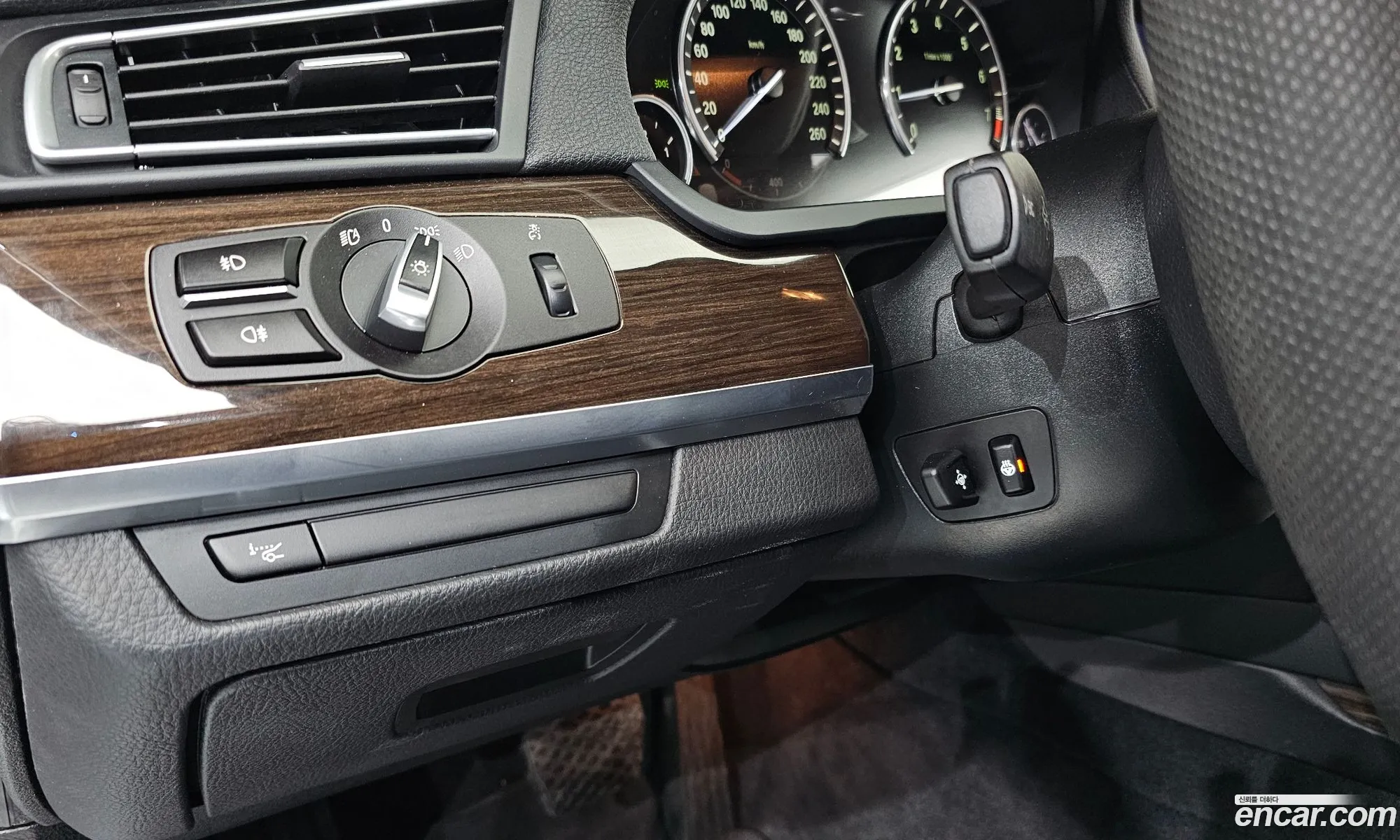 BMW 7 Series 2010 WBAKA4101AC367658 — 19