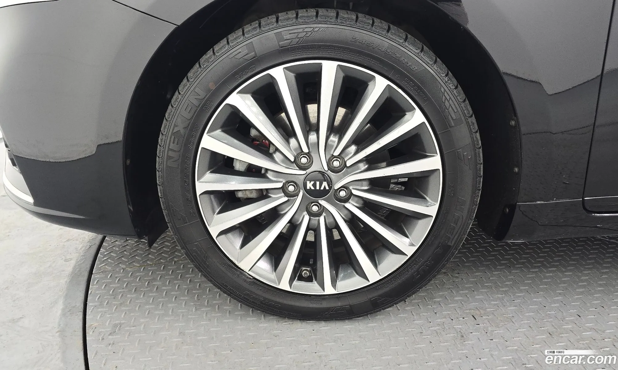 Kia K7 2017 — 15