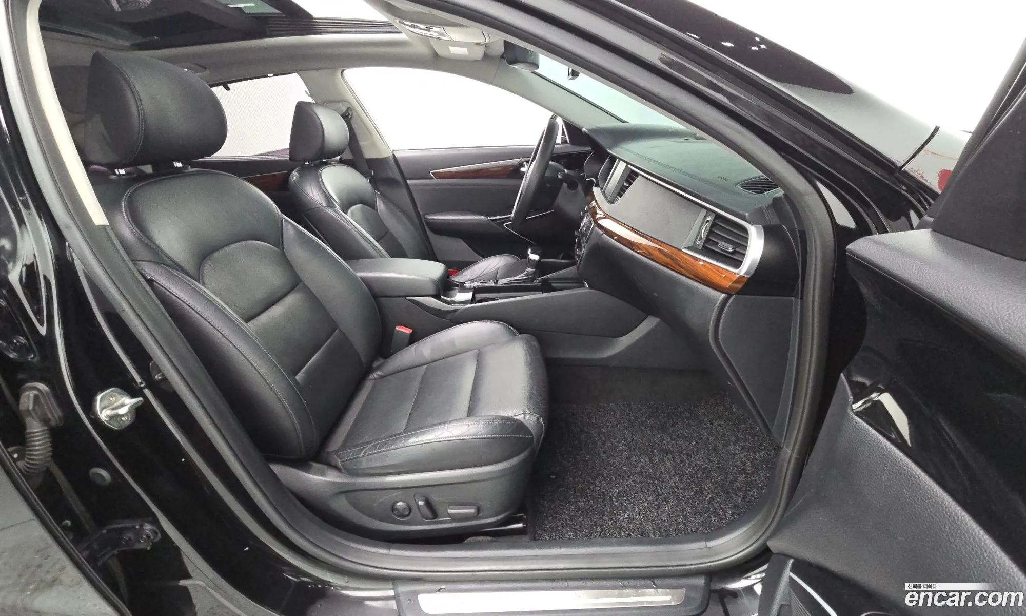 Kia K7 2017 — 14