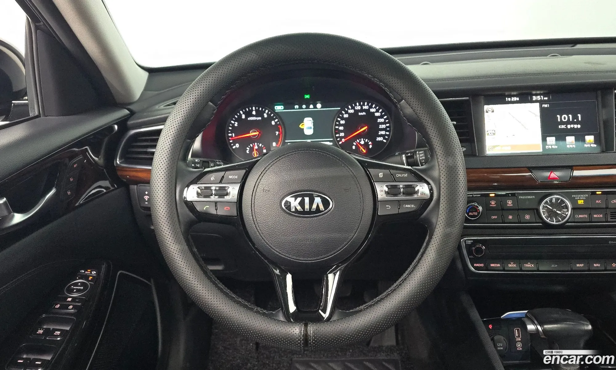 Kia K7 2017 — 4