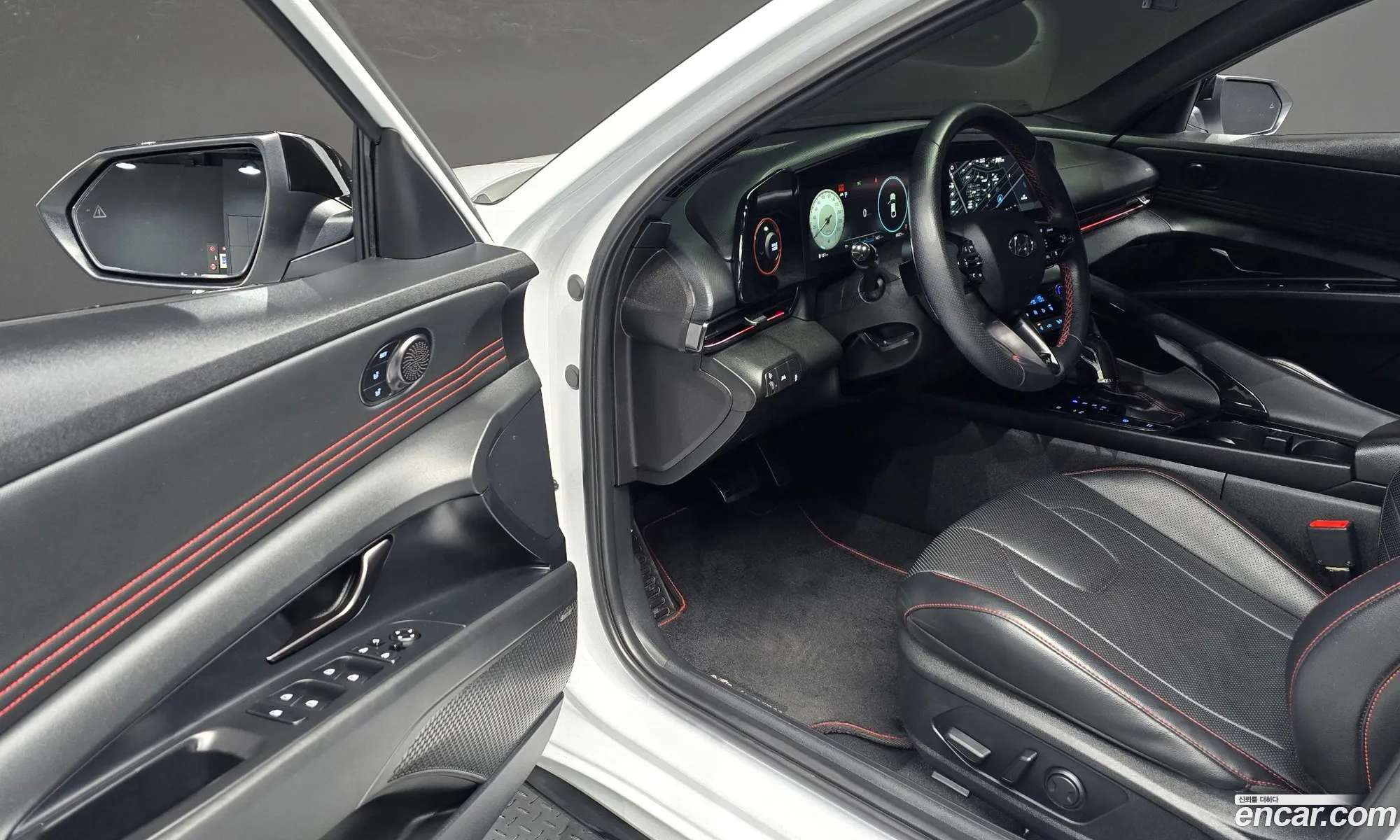Hyundai Elantra 2021 — 13