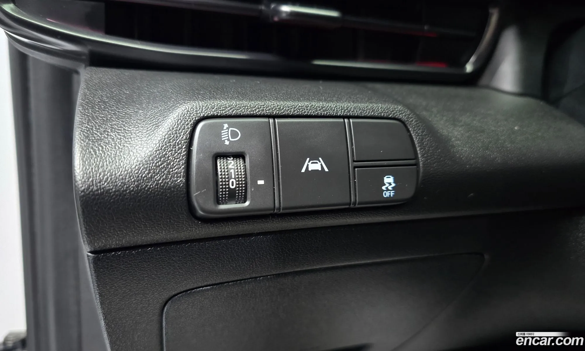Hyundai Elantra 2021 — 18