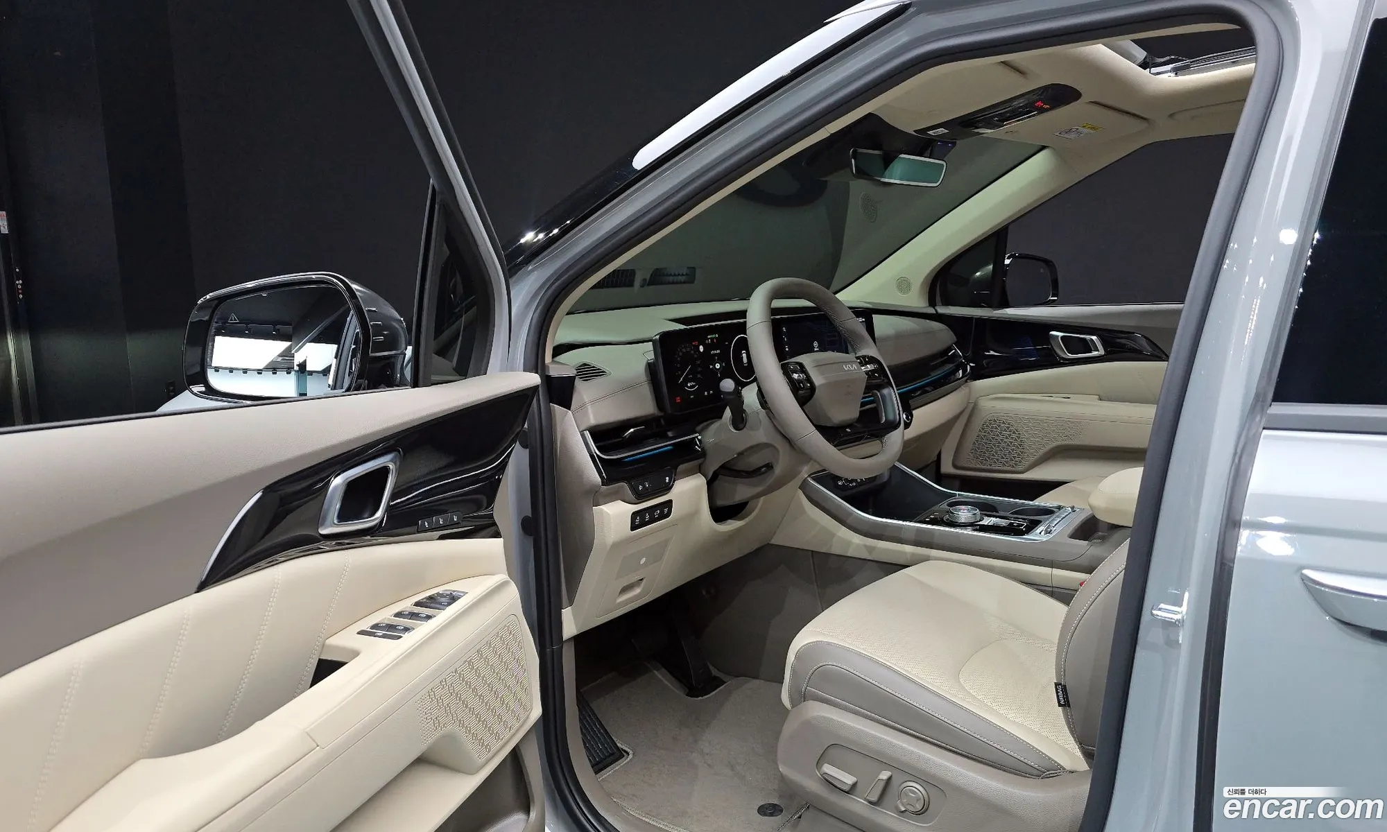 Kia Carnival 2025 — 6