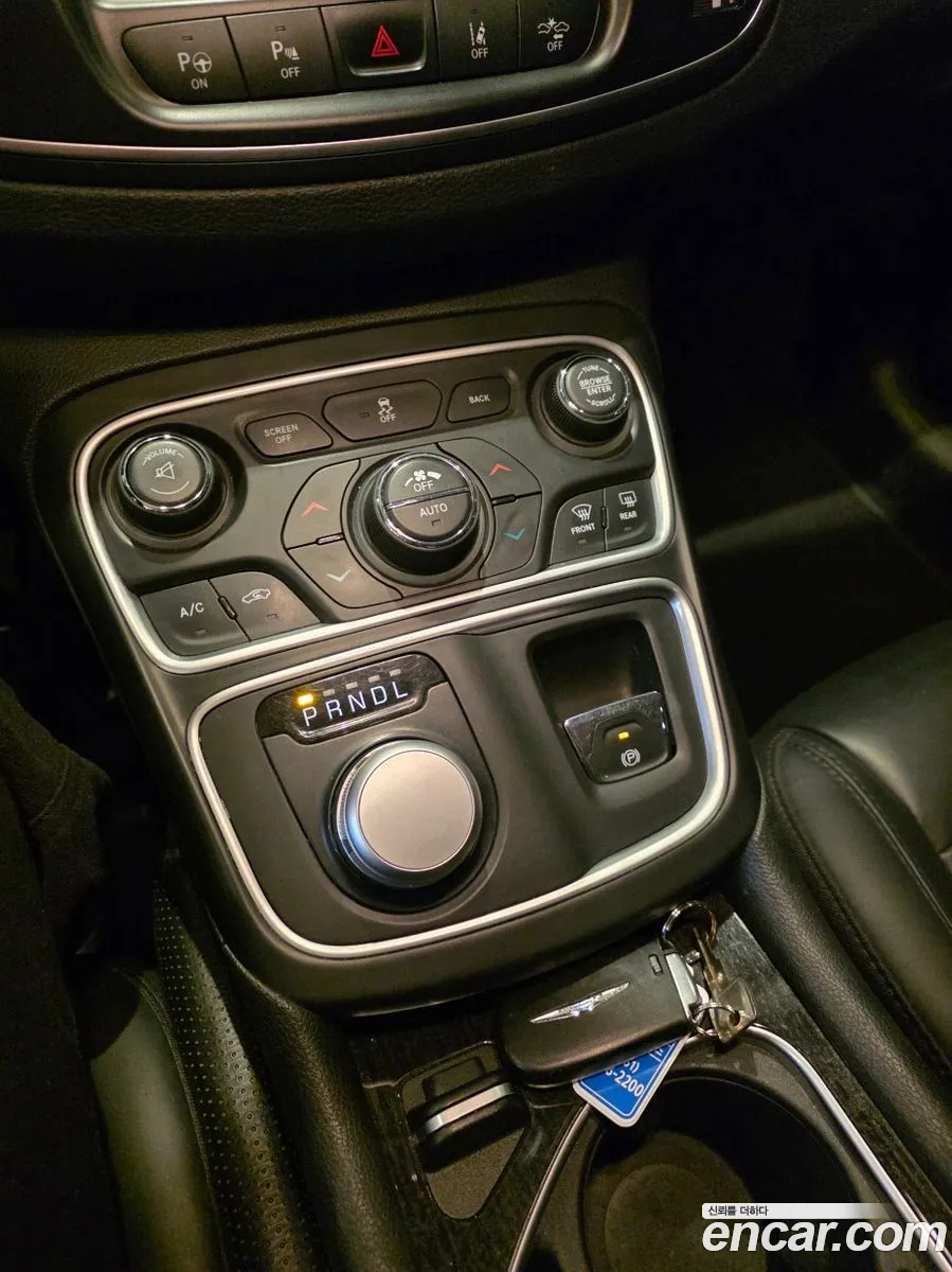 Chrysler 200 2015 — 7