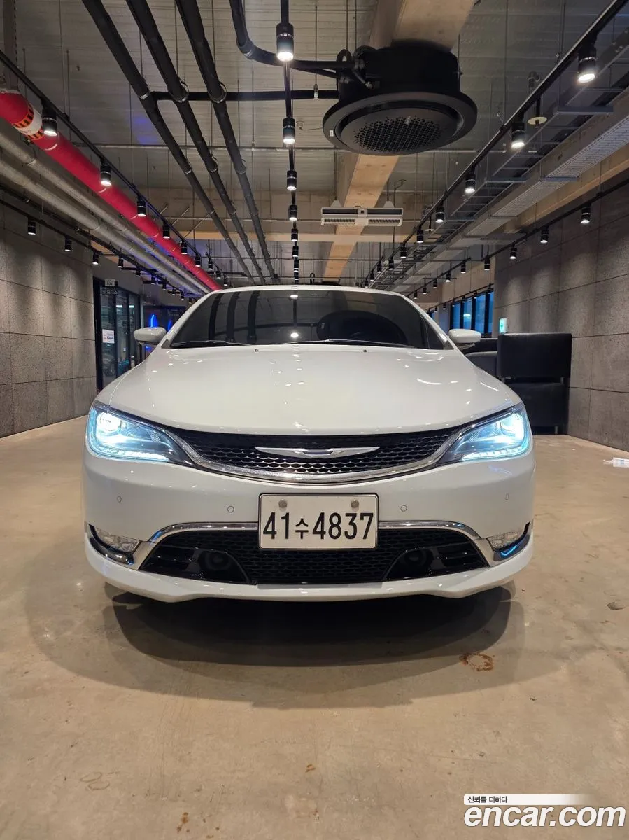 Chrysler 200 2015 — 14