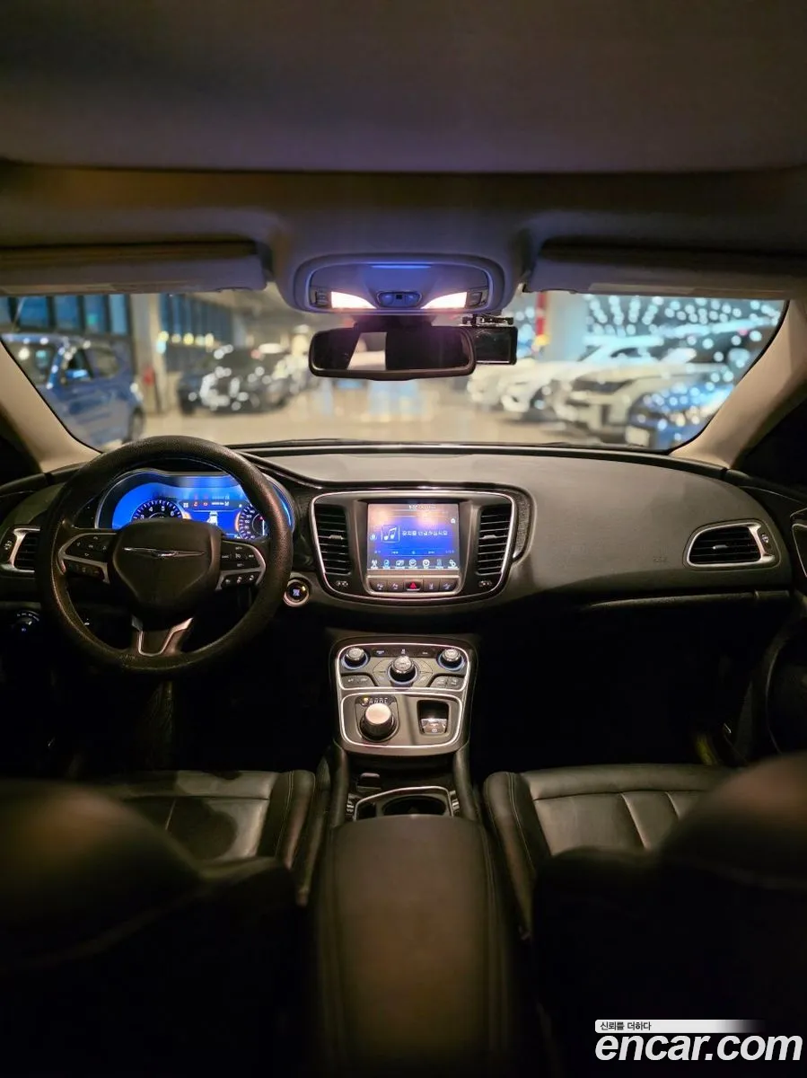 Chrysler 200 2015 — 15