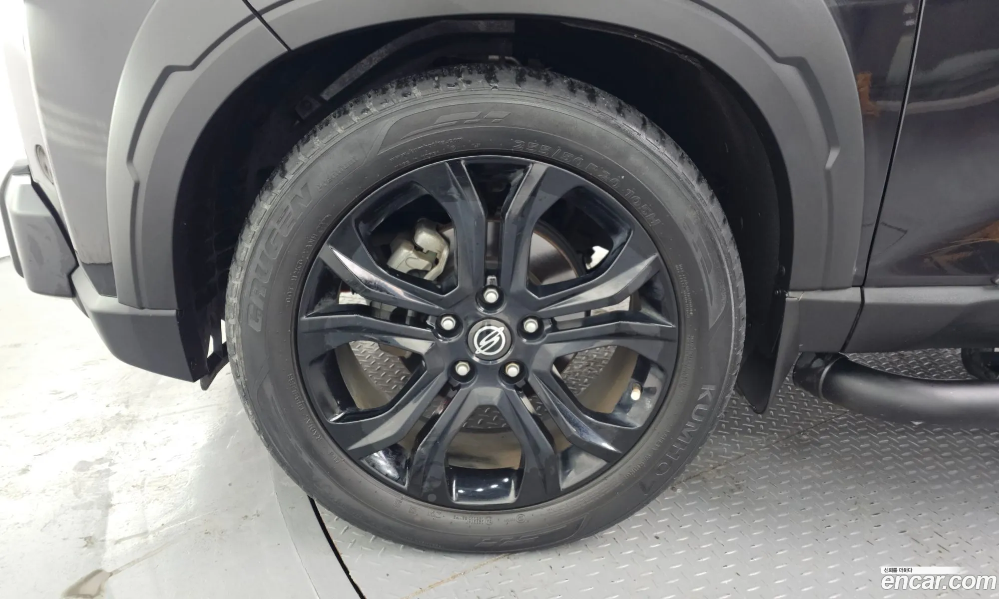 KG Mobility (SsangYong) Rexton Sports Khan 2022 — 17